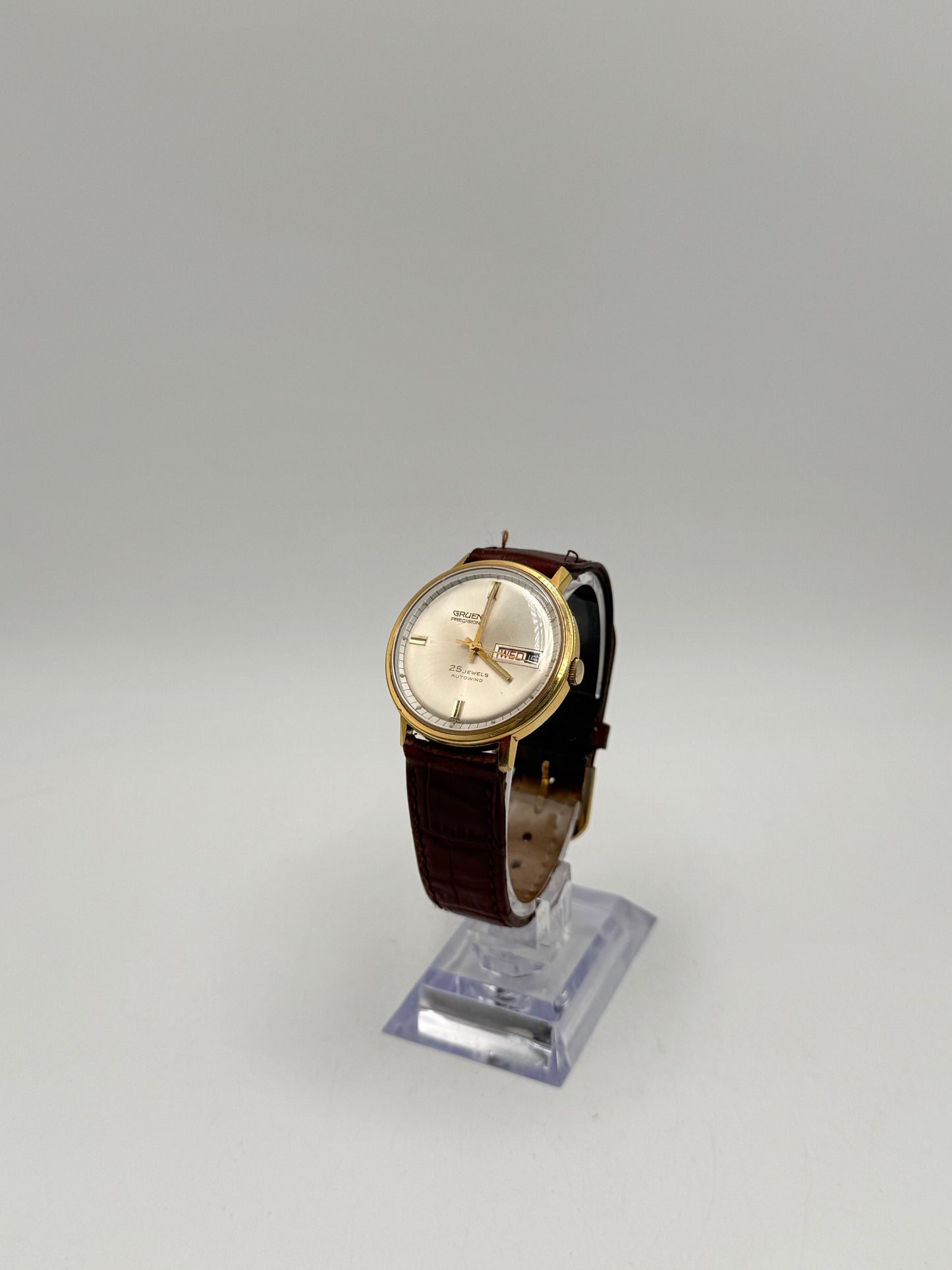 Vintage 1970s Gruen autowind watch