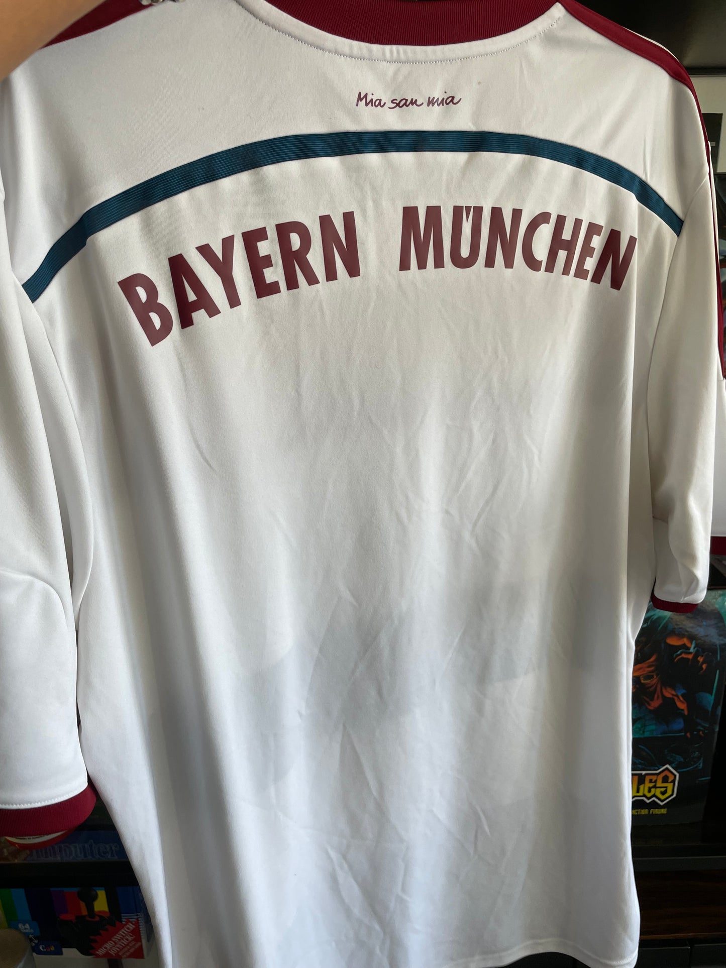 Bayern Munich Soccer jersey xl