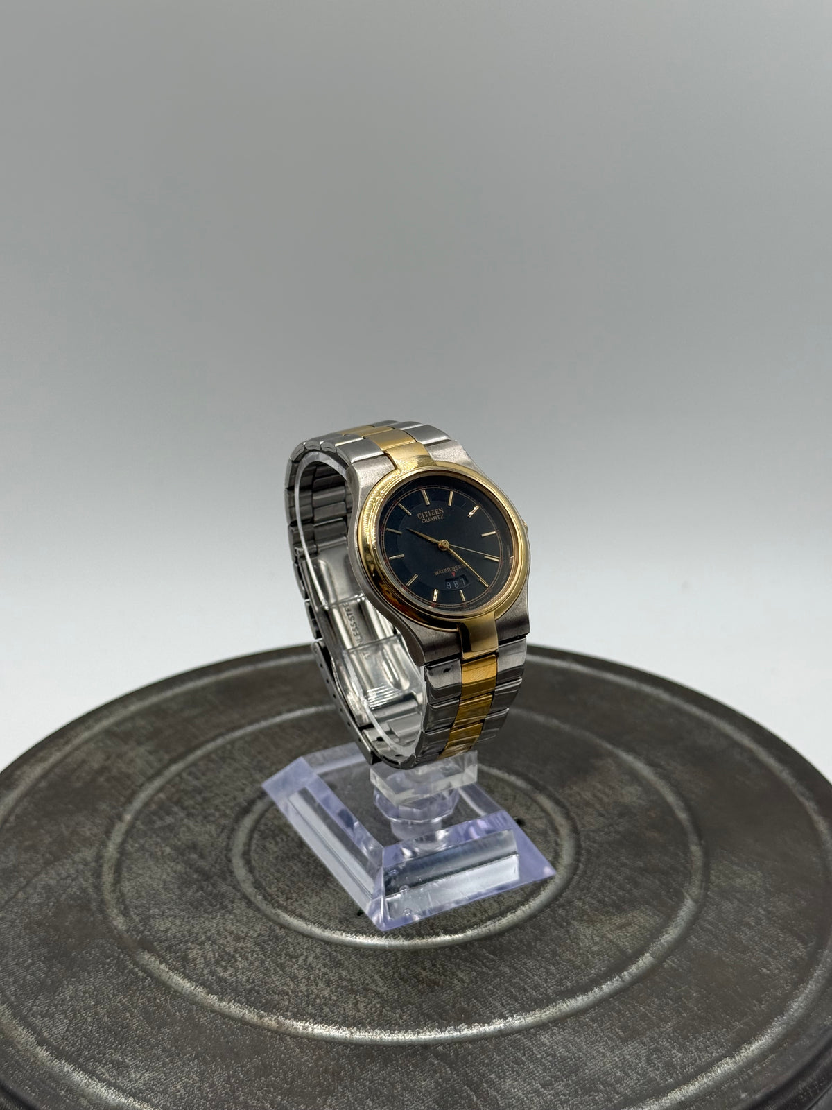 Vintage Citizen two-tone quartz watch