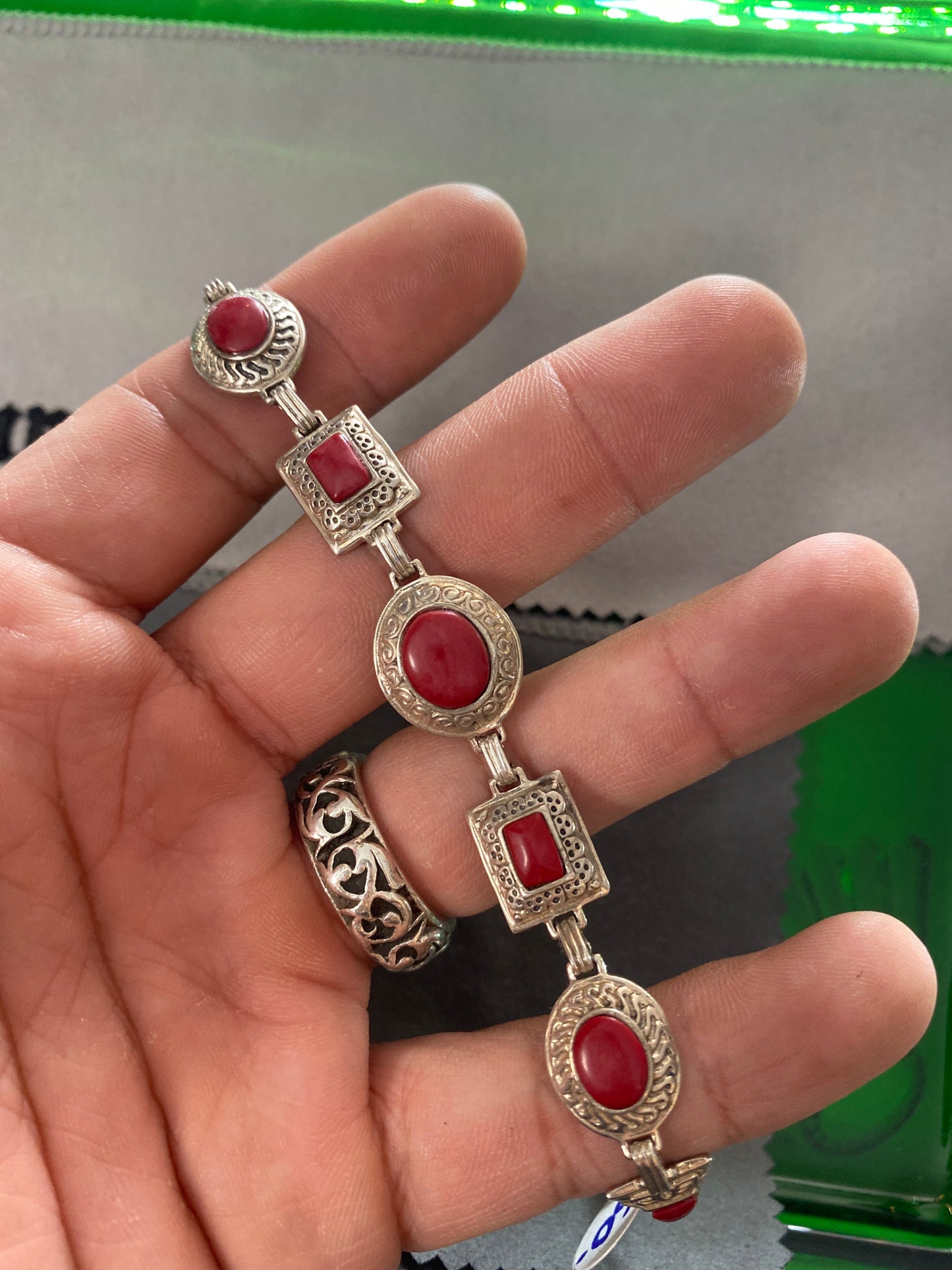 .925 Sterling Silver Garnet Multi Shape Link Bracelet Sz 7.5”