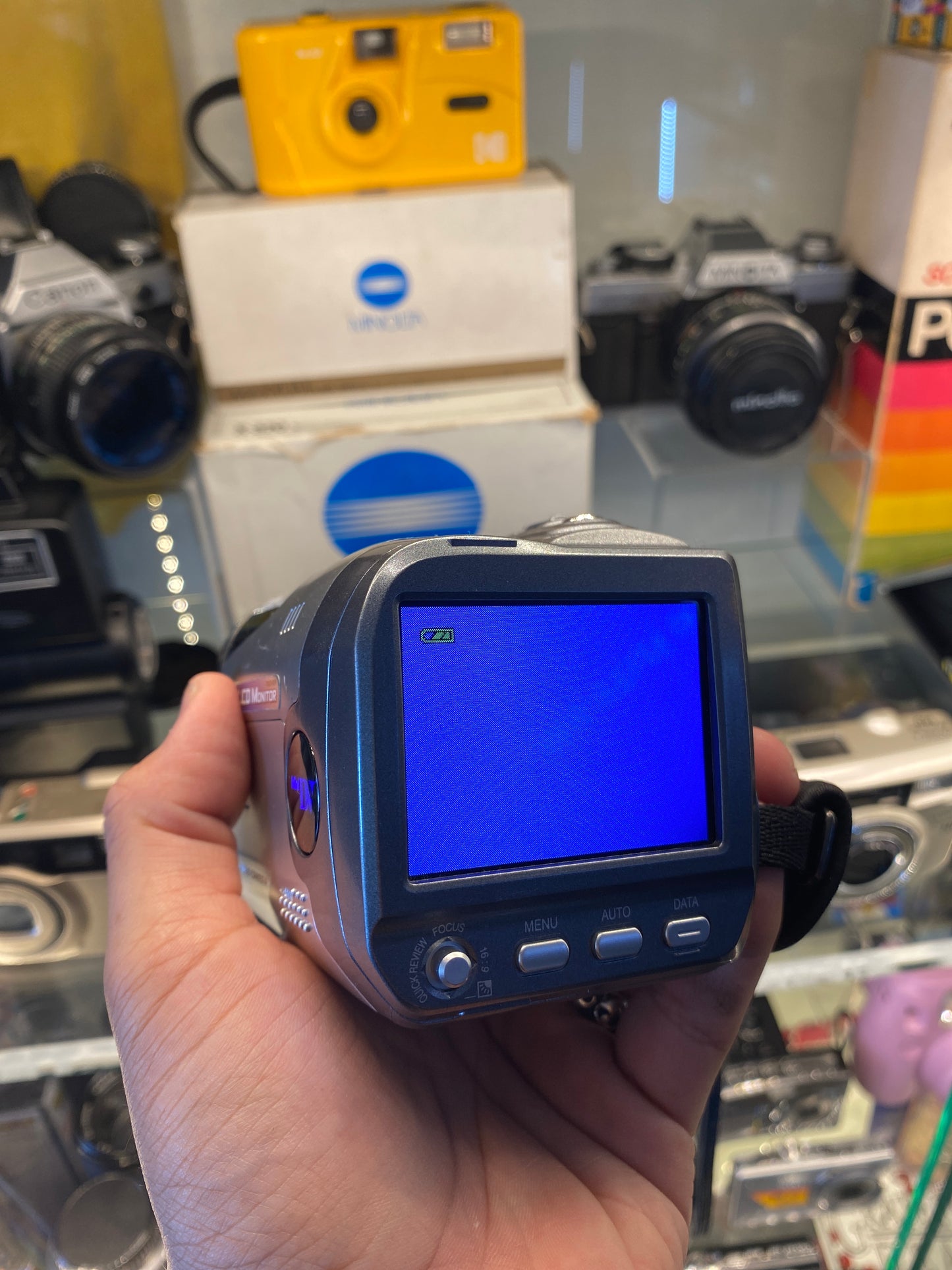 JVC Video Cam Corder Sliding LCD Monitor Video Camera
