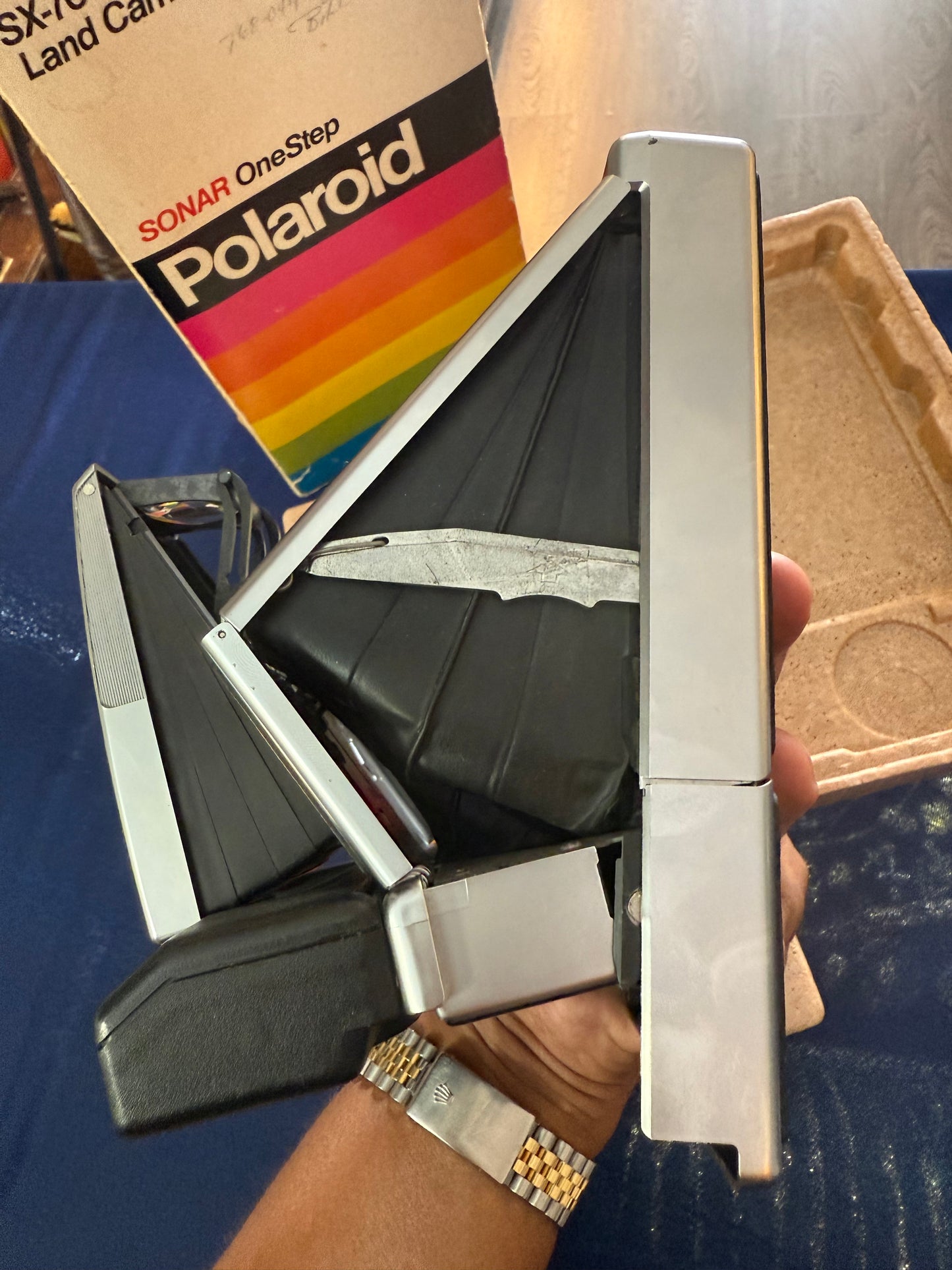 Polaroid OneStep sx-70 land camera