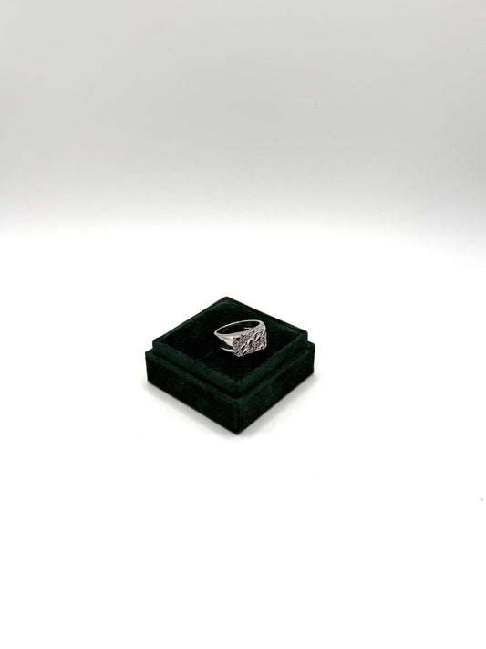 .925 Sterling Silver Nugget Ring with Cz accents Sz 10