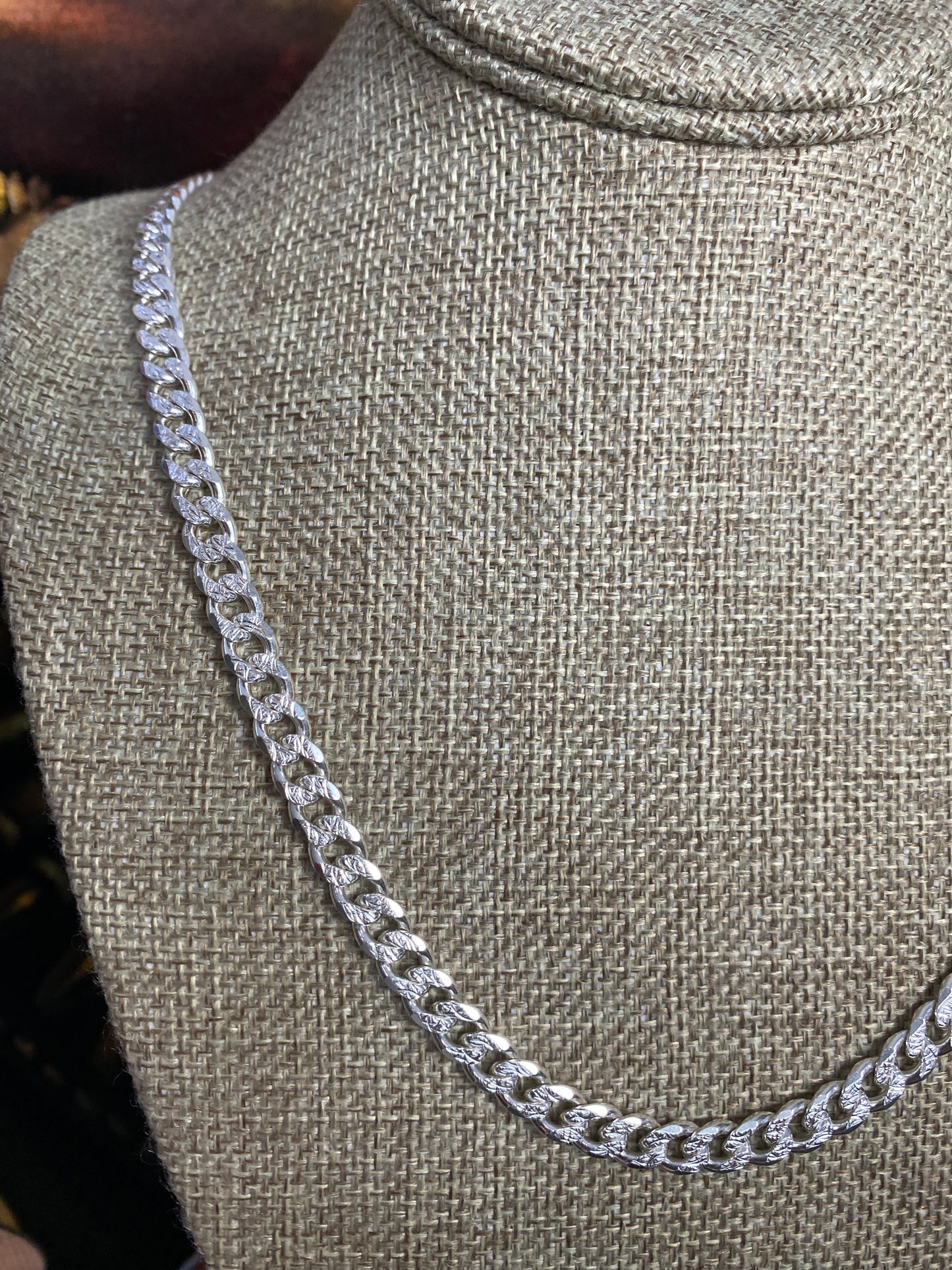 .925 Sterling Silver Diamond Cut Solid Curb Cuban Link Chain 22”