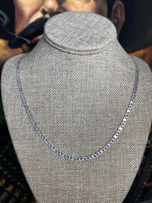 .925 Sterling Silver flat Gucci Mariner Chain 21”