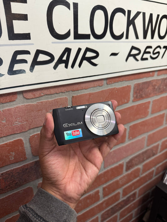 Vintage Casio Exilim digital camera ultra thin digicam Y2K Black