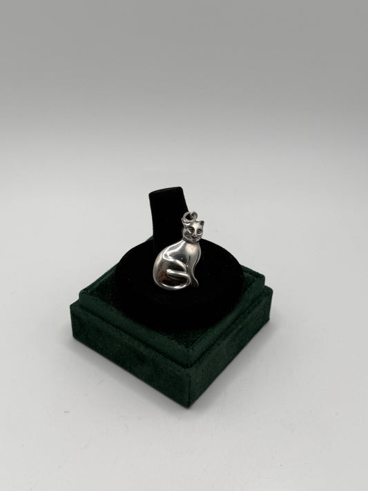 .925 Sterling Silver Cat Pendant