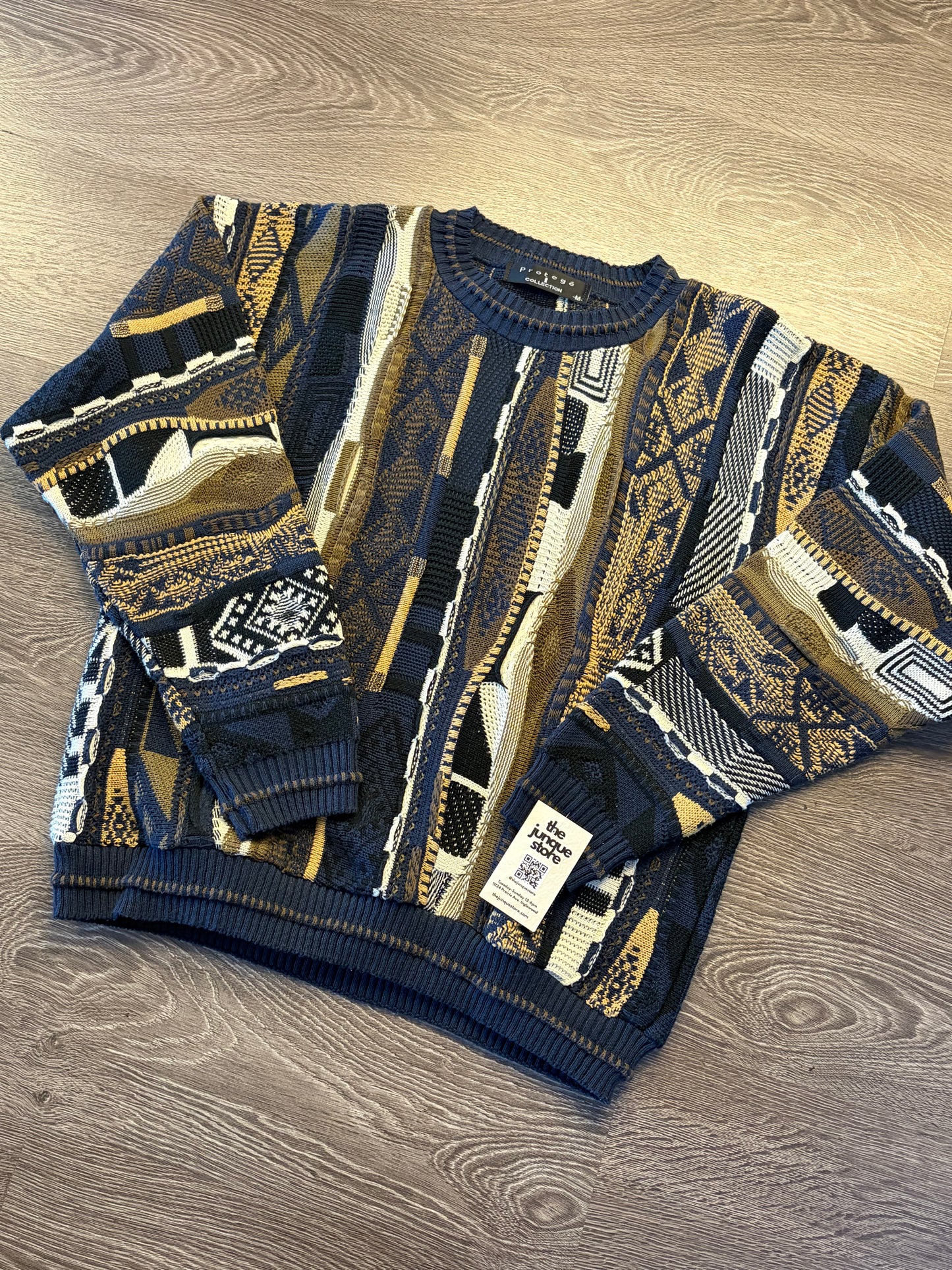 Protegē Collection Woven Sweatshirt Sz. M