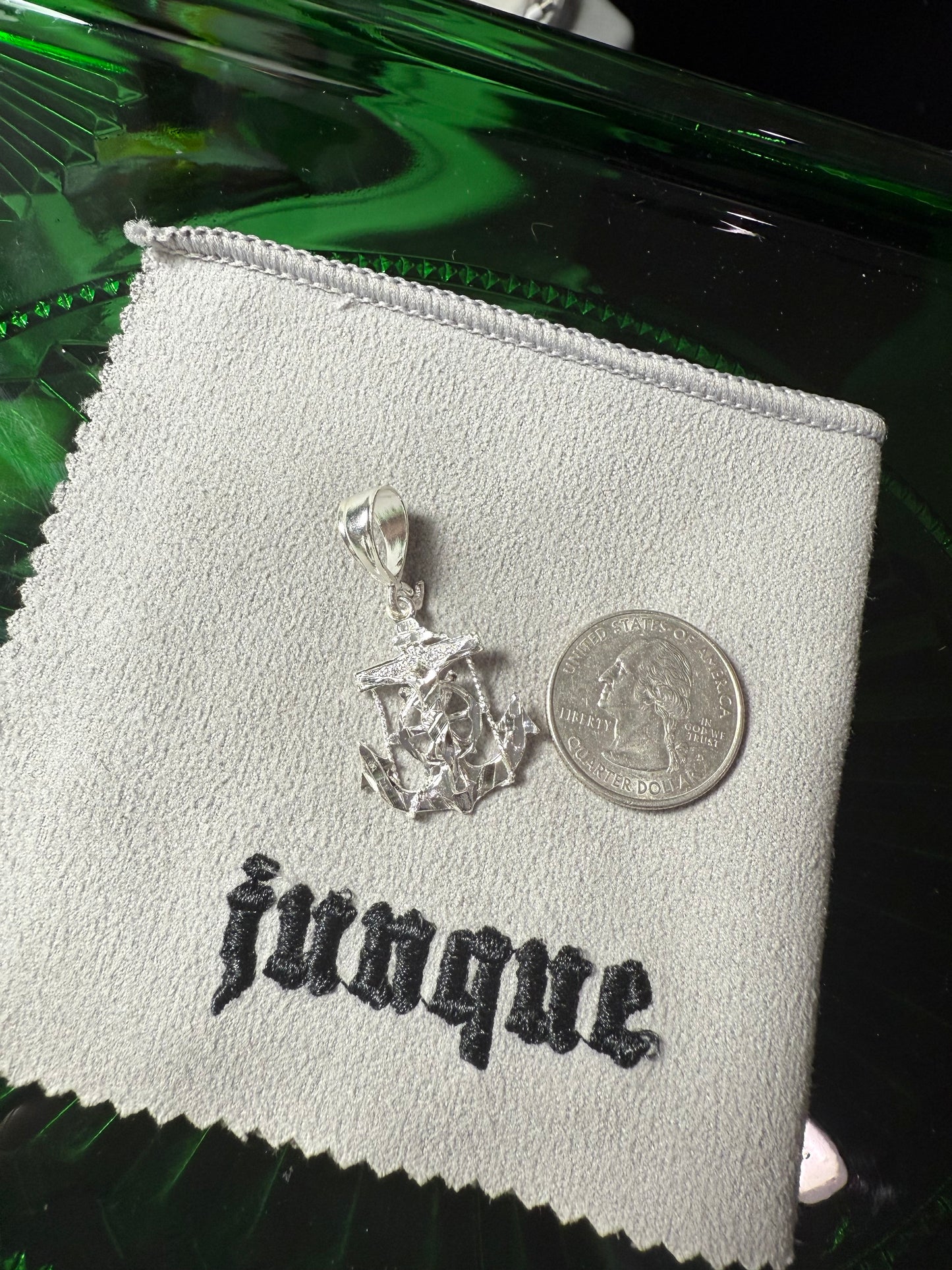 .925 Sterling silver small Jesus on anchor pendant