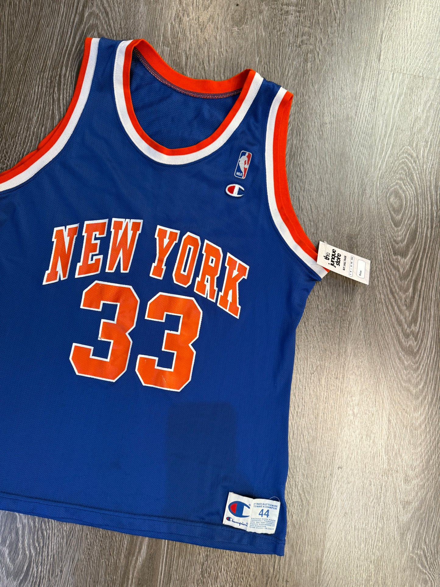 New York knicks Patrick Ewing jersey sz. 44