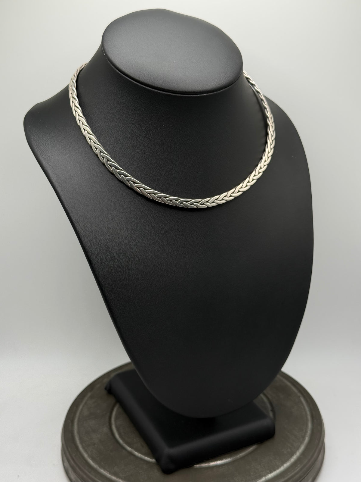 .925 Sterling Silver Solid Flat Braided Herringbone Chain Necklace Choker – Vintage Woven Design Made in Mexico