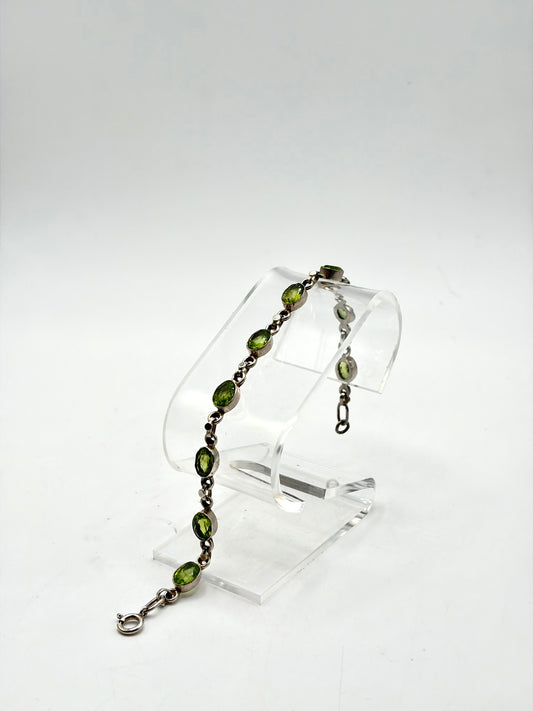 .925 Sterling Silver Peridot Stone Link Bracelet 7.5in