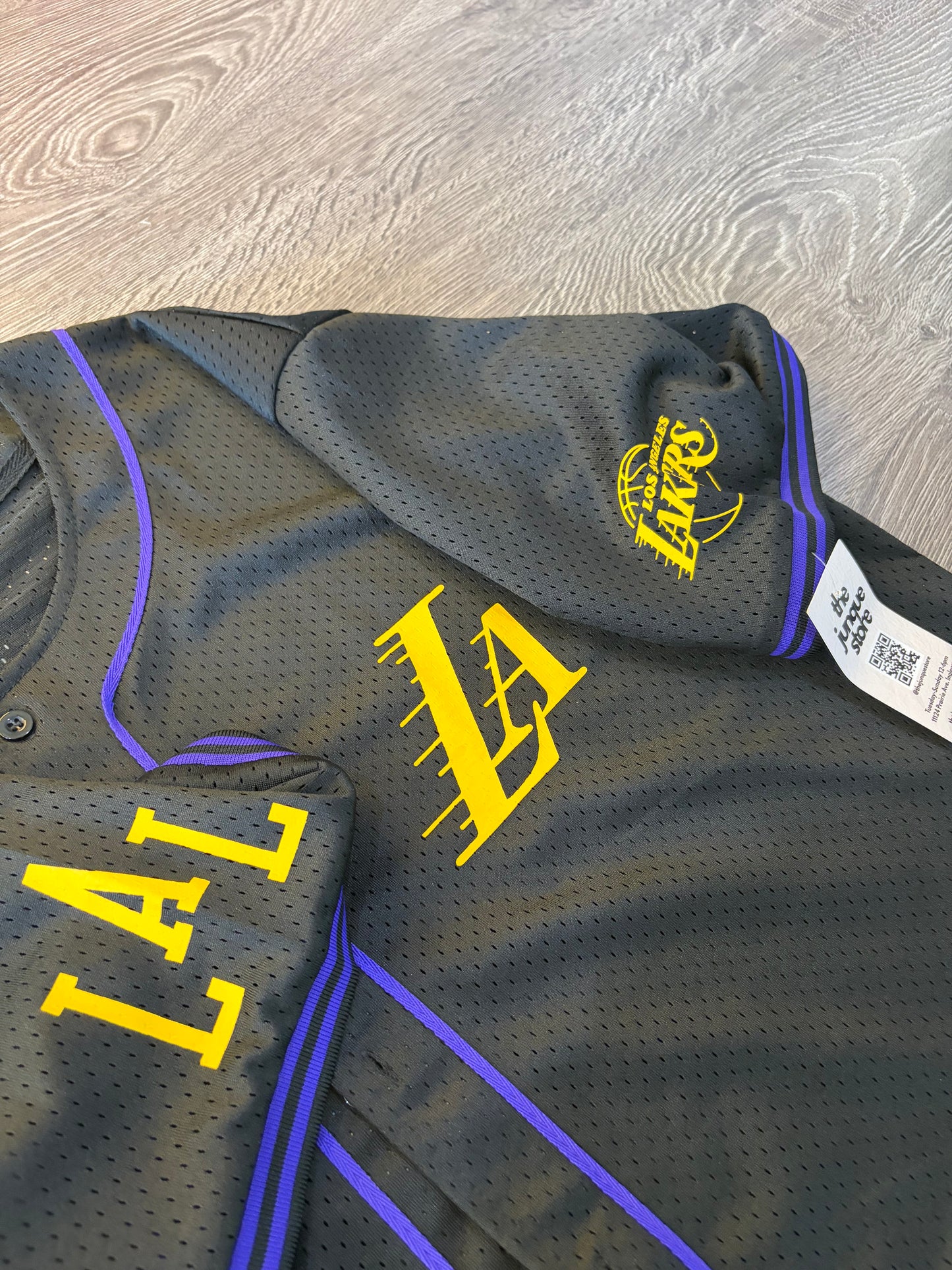 Los Angeles Lakers Baseball Jersey Size XL