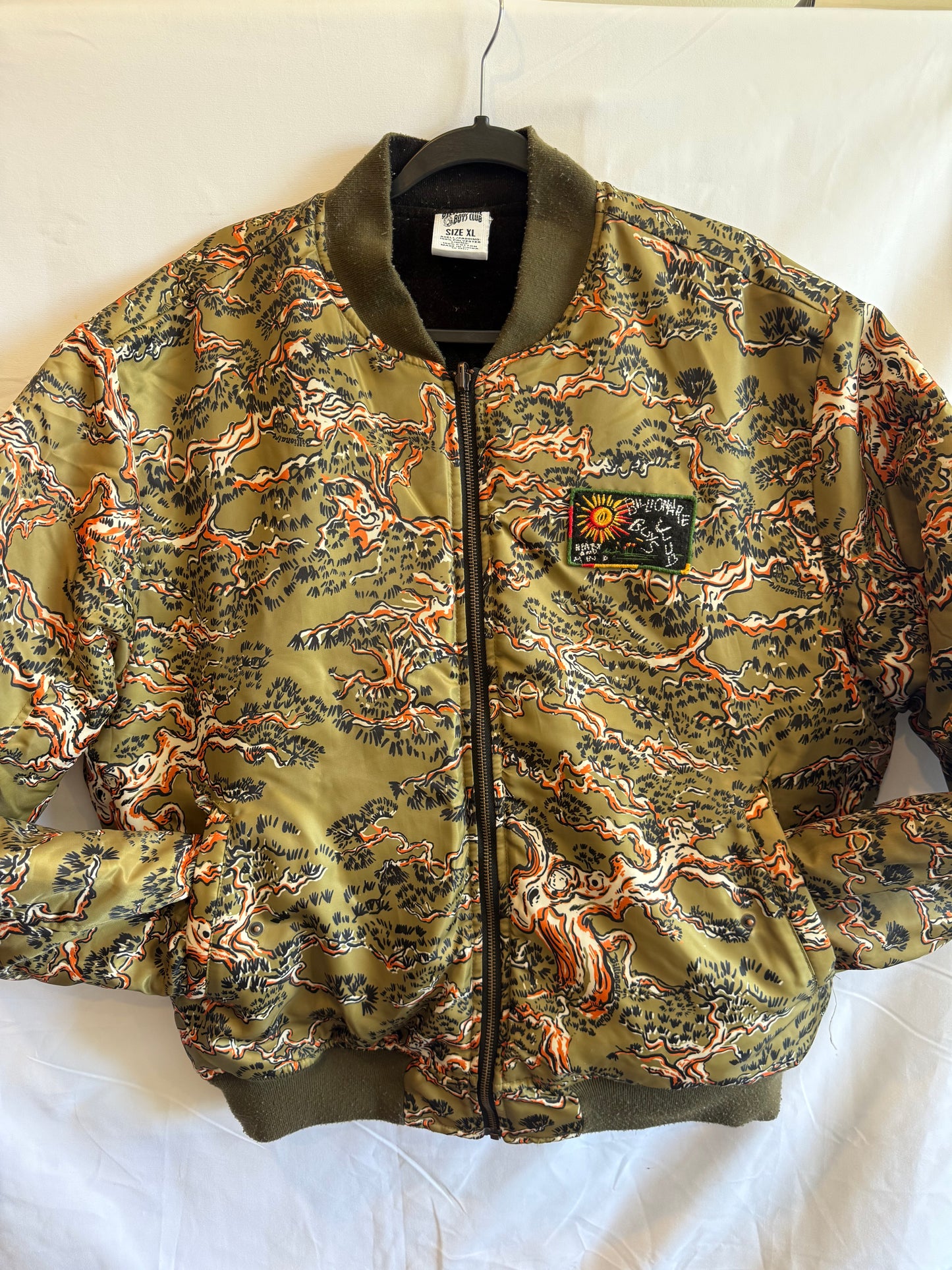 Jacket “Positive State of Mind”
Billionaire Boys Club Reversible Bomber Jacket – Size XL