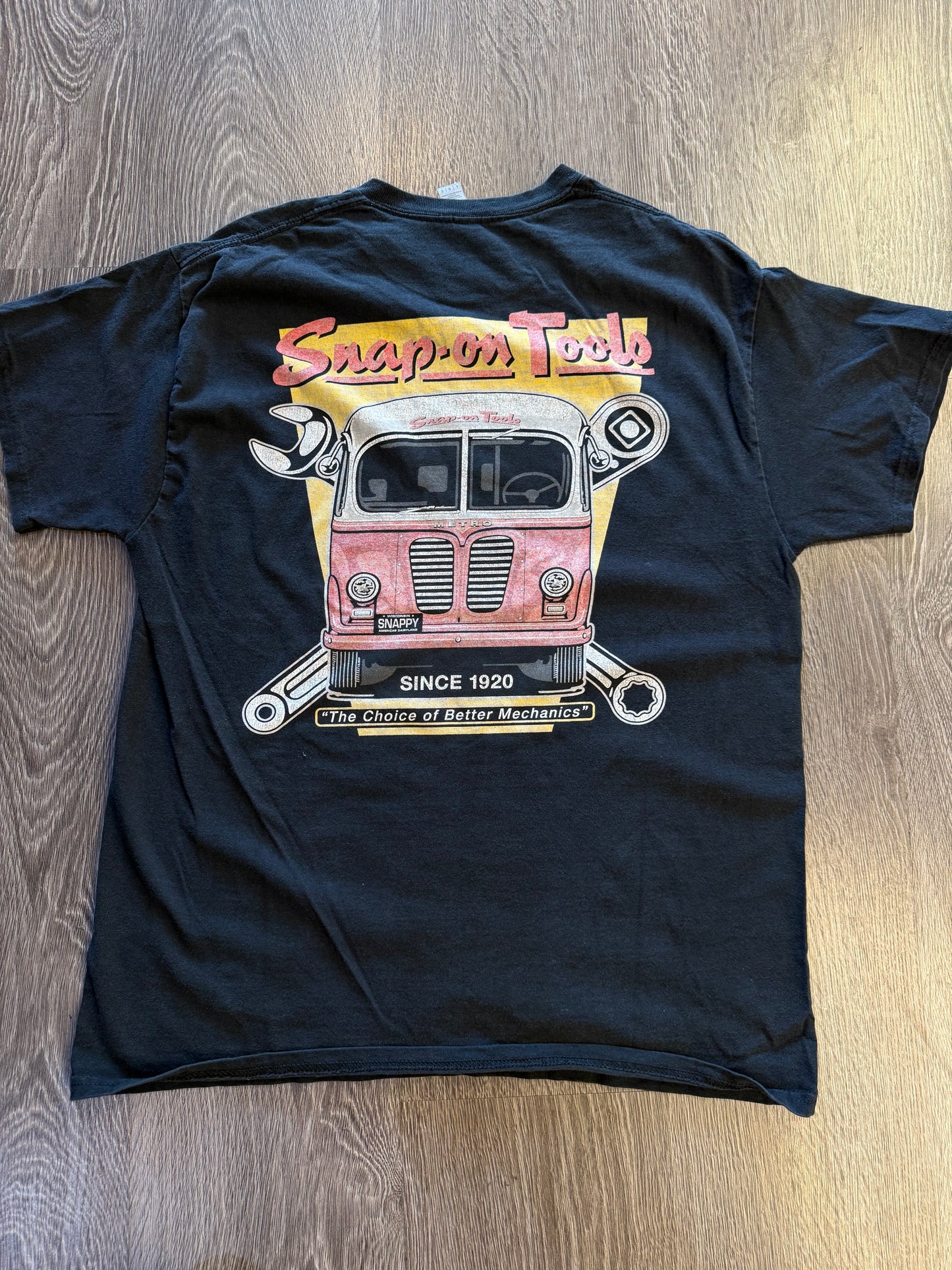 Snap-On Tools Graphic T-Shirt Black Mechanic Shop Logo Tee