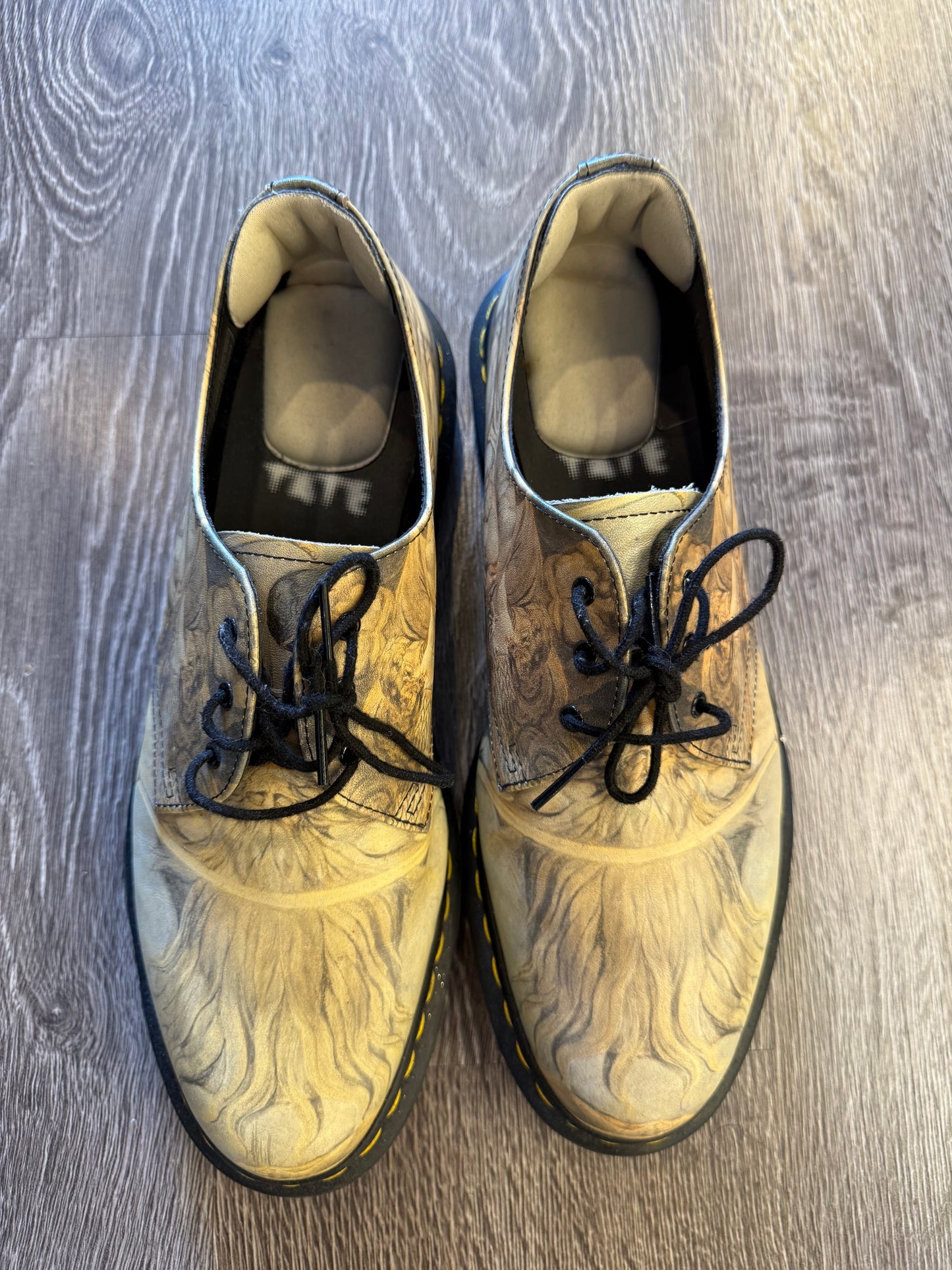 Dr. Martens 3-Eye Oxford Shoes – Renaissance Art Print Leather – Men’s Sz. 11