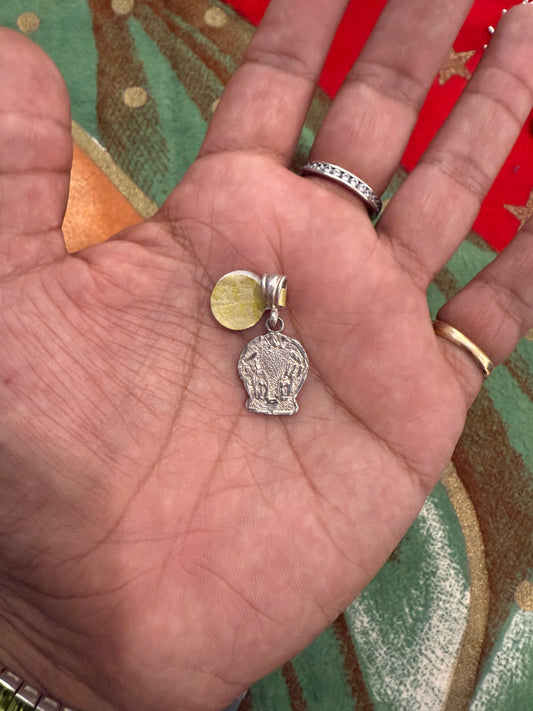 .925 Sterling silver tweety pendant