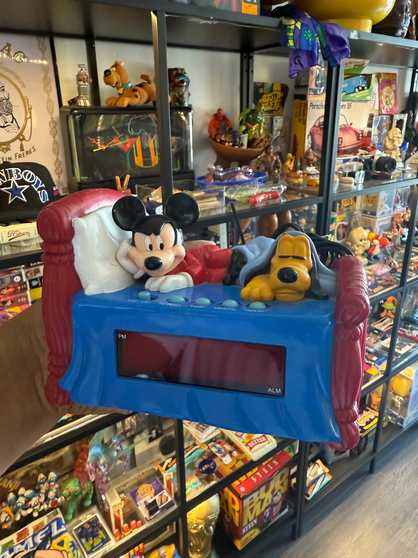 Mickie mouse and Pluto digital clock