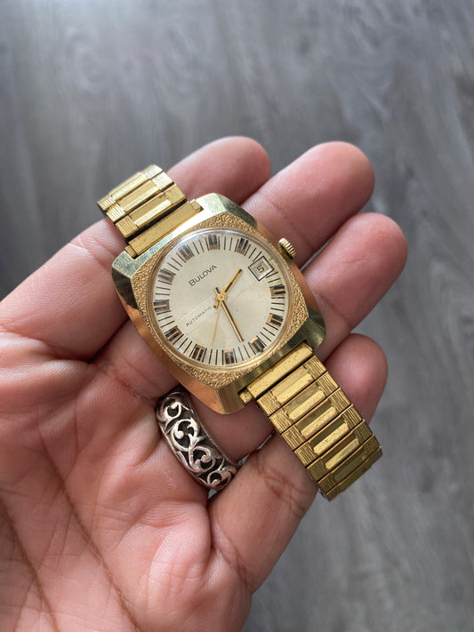 Vintage Bulova Automatic Gold Plated Adjustable Band Watch