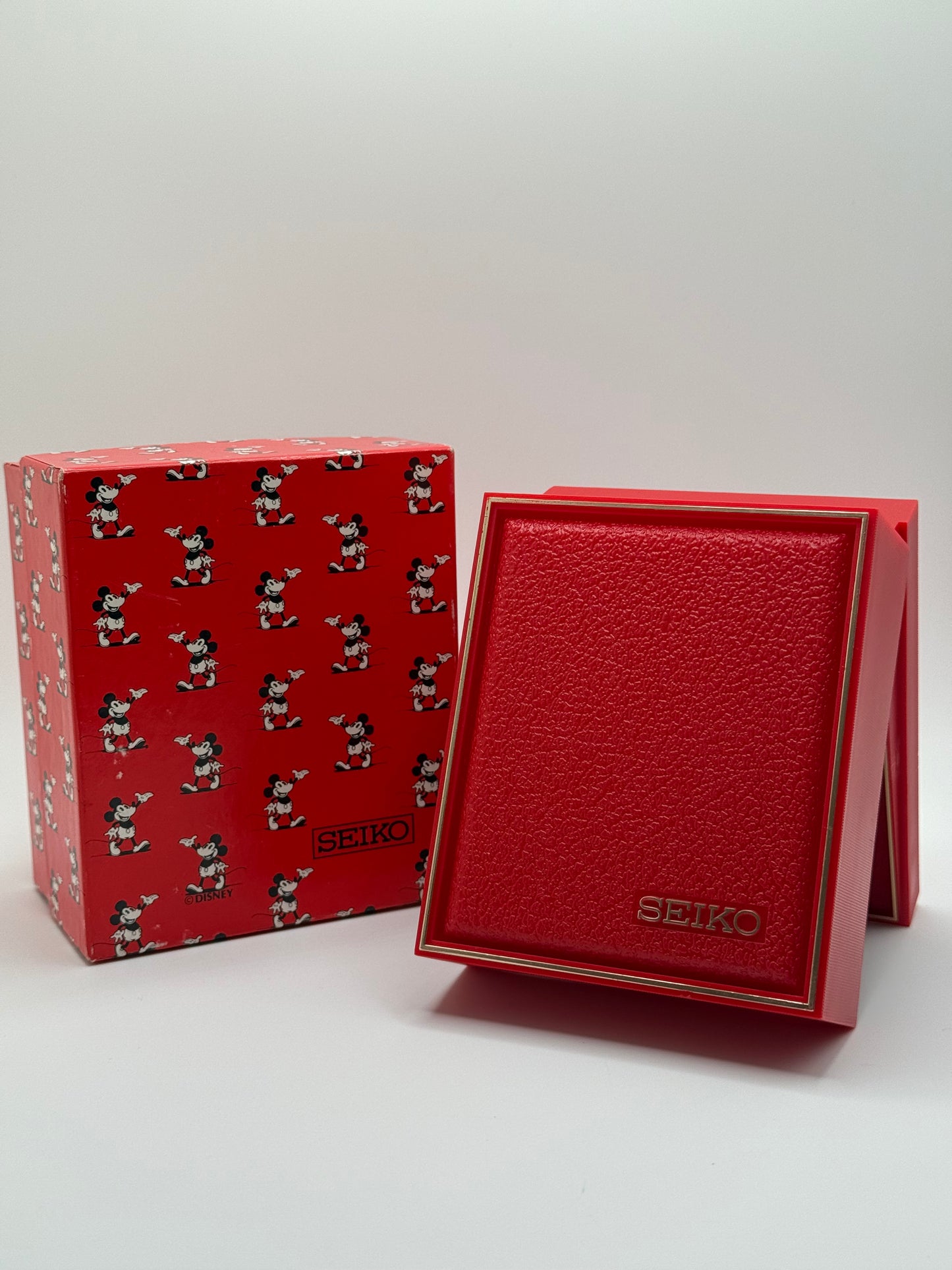 Vintage SEIKO Mickie Mouse watch