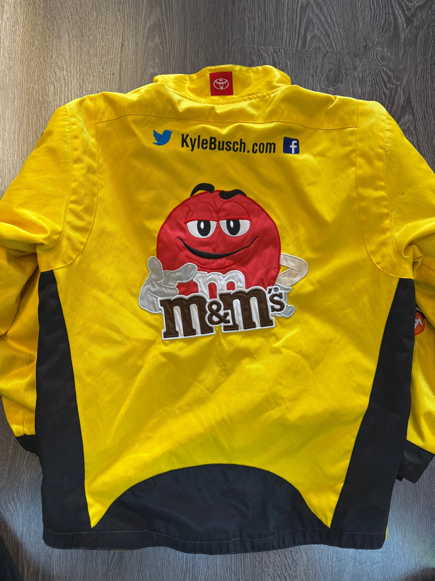 NASCAR jacket MnM’s medium