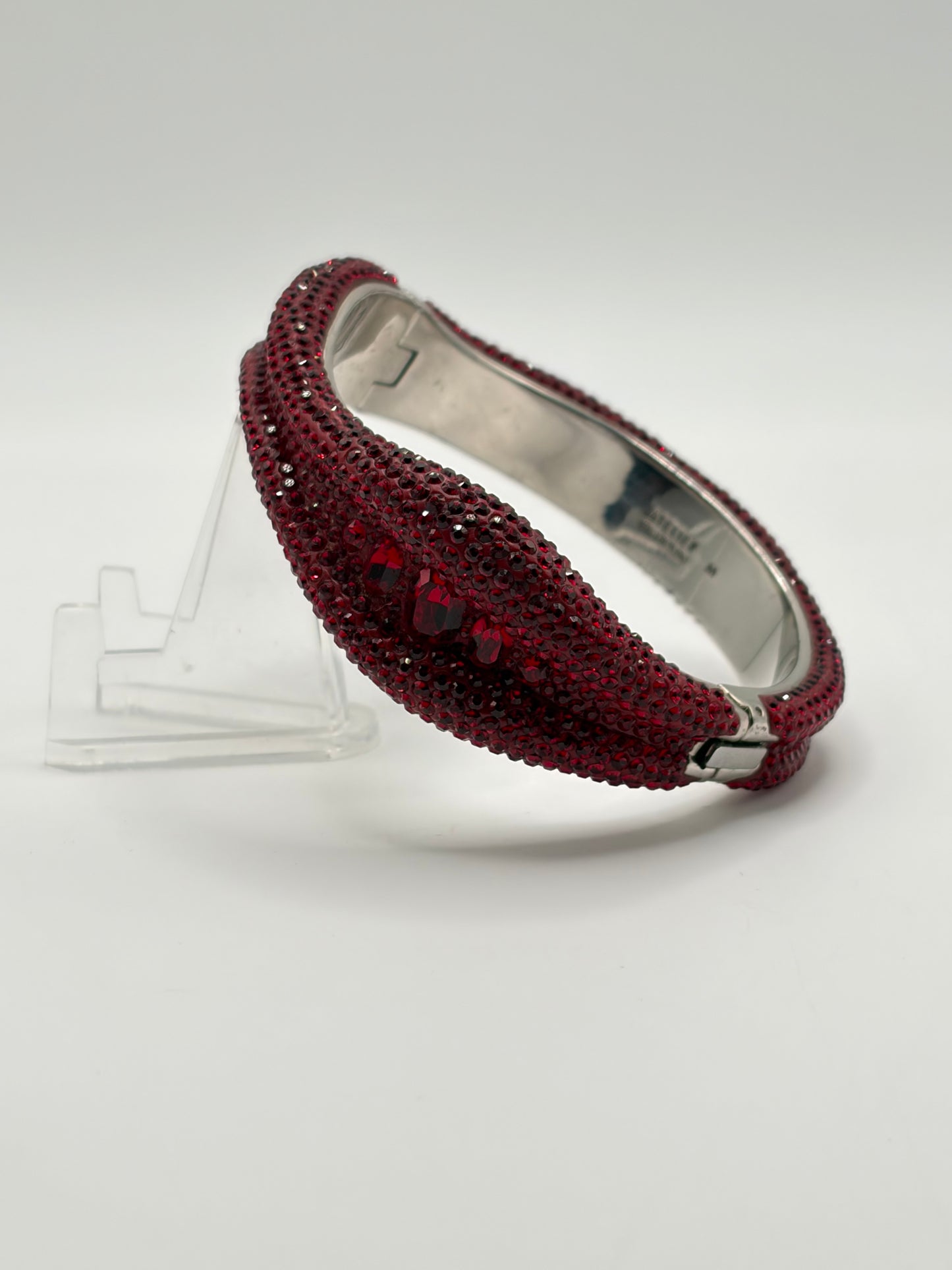 Authentic Atelier Swarovski Red Crystal Pavé Hinged Cuff Bangle Bracelet Size M