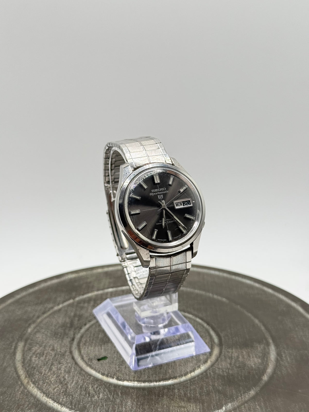 Vintage Seiko Sportsmatic 5 Automatic Day-Date Watch Black Dial