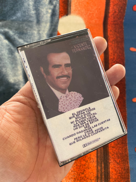 Vicente Fernandez Mientras Ustedes No Dejen De Aplaudir Cassette Tape