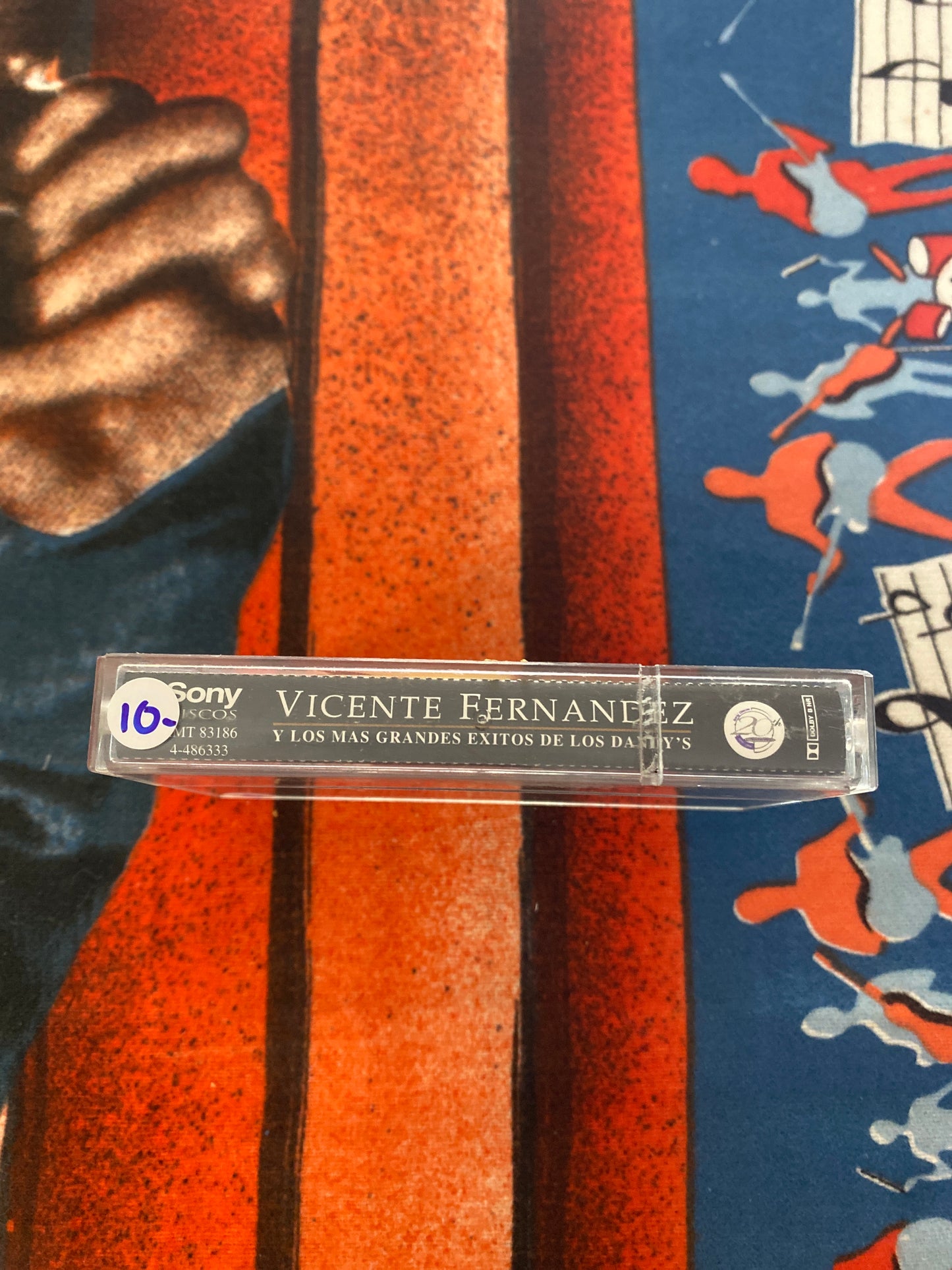 Vicente Fernandez Y Los Mas Grandes Exitos De Los Dandy’s Cassette Tape
