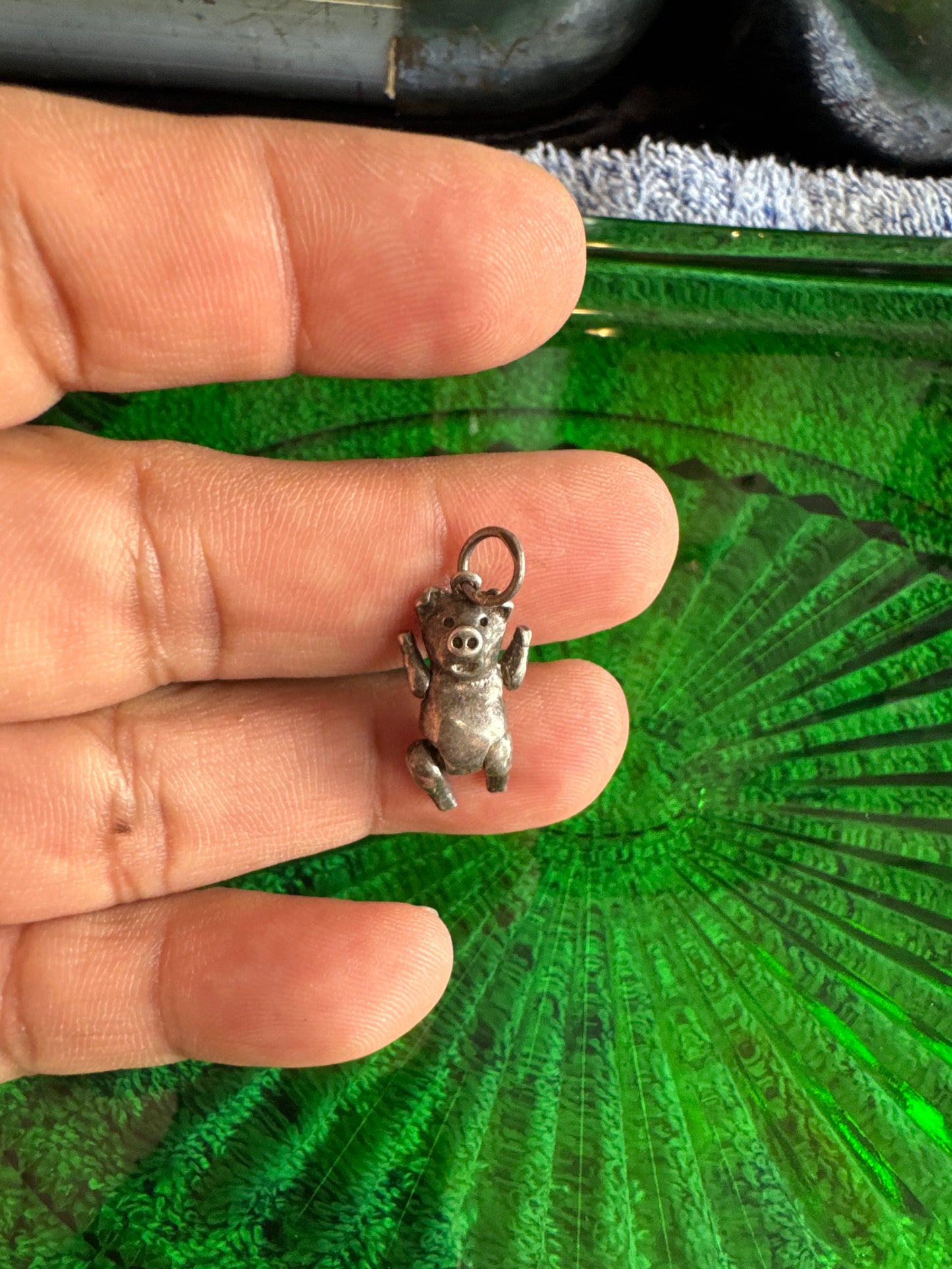 .925 Sterling Silver moving pig pendant