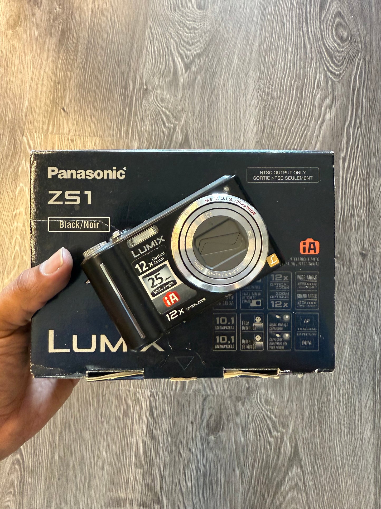 Panasonic LUMIX ZS1 y2k digital camera digicam