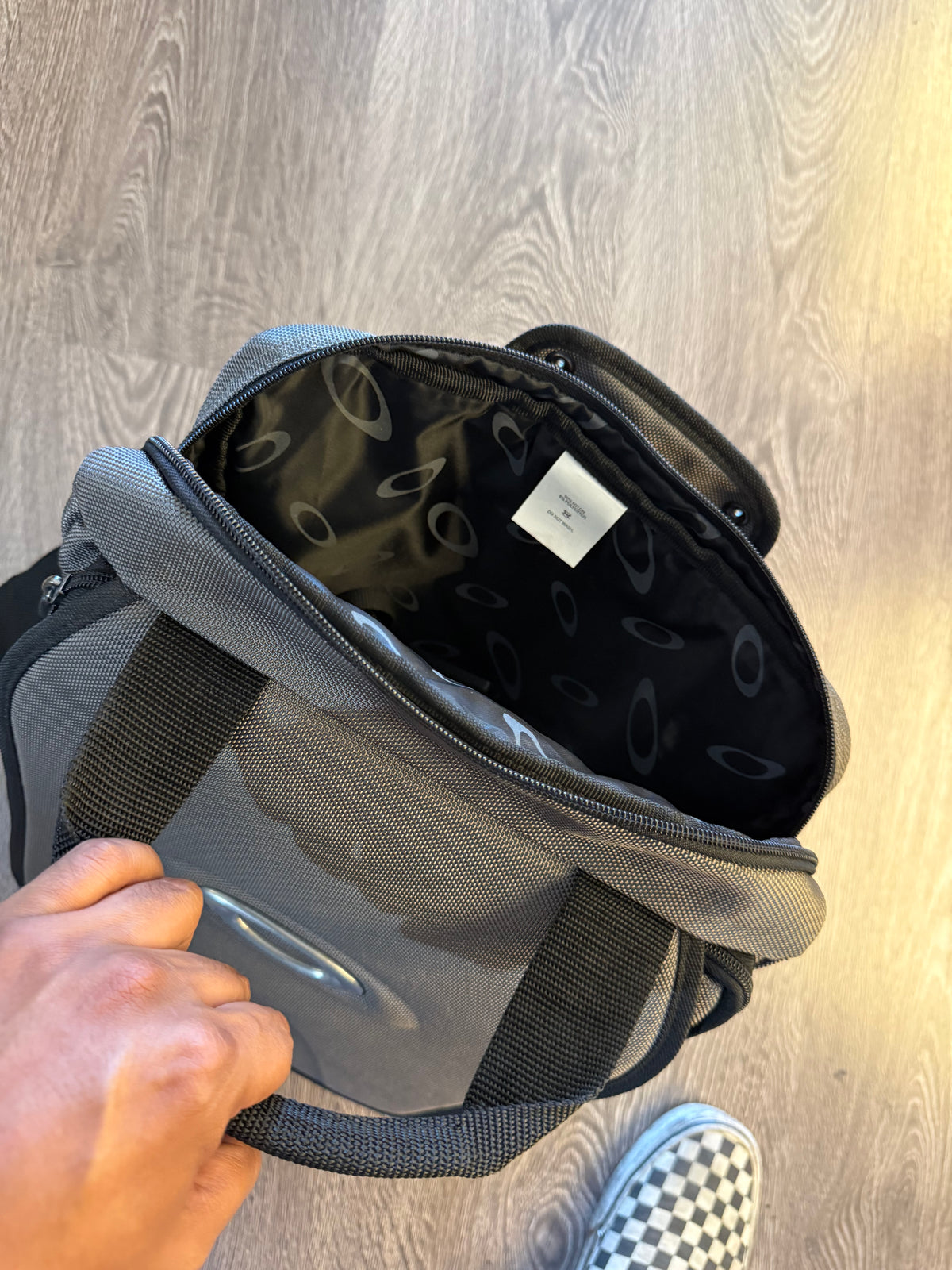 Oakley messenger bag