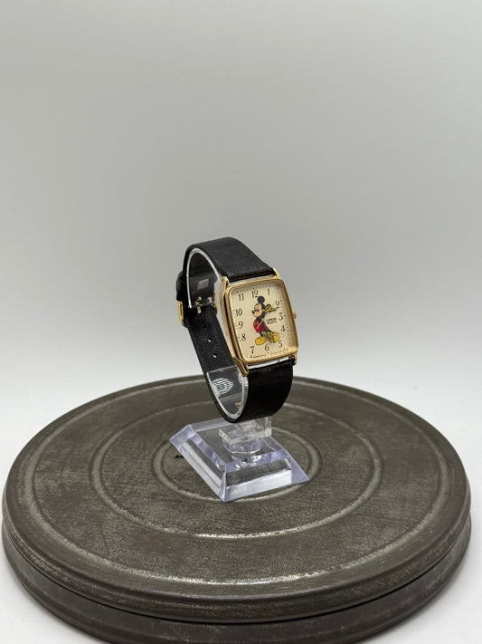 Vintage Lorus Tank quartz watch
