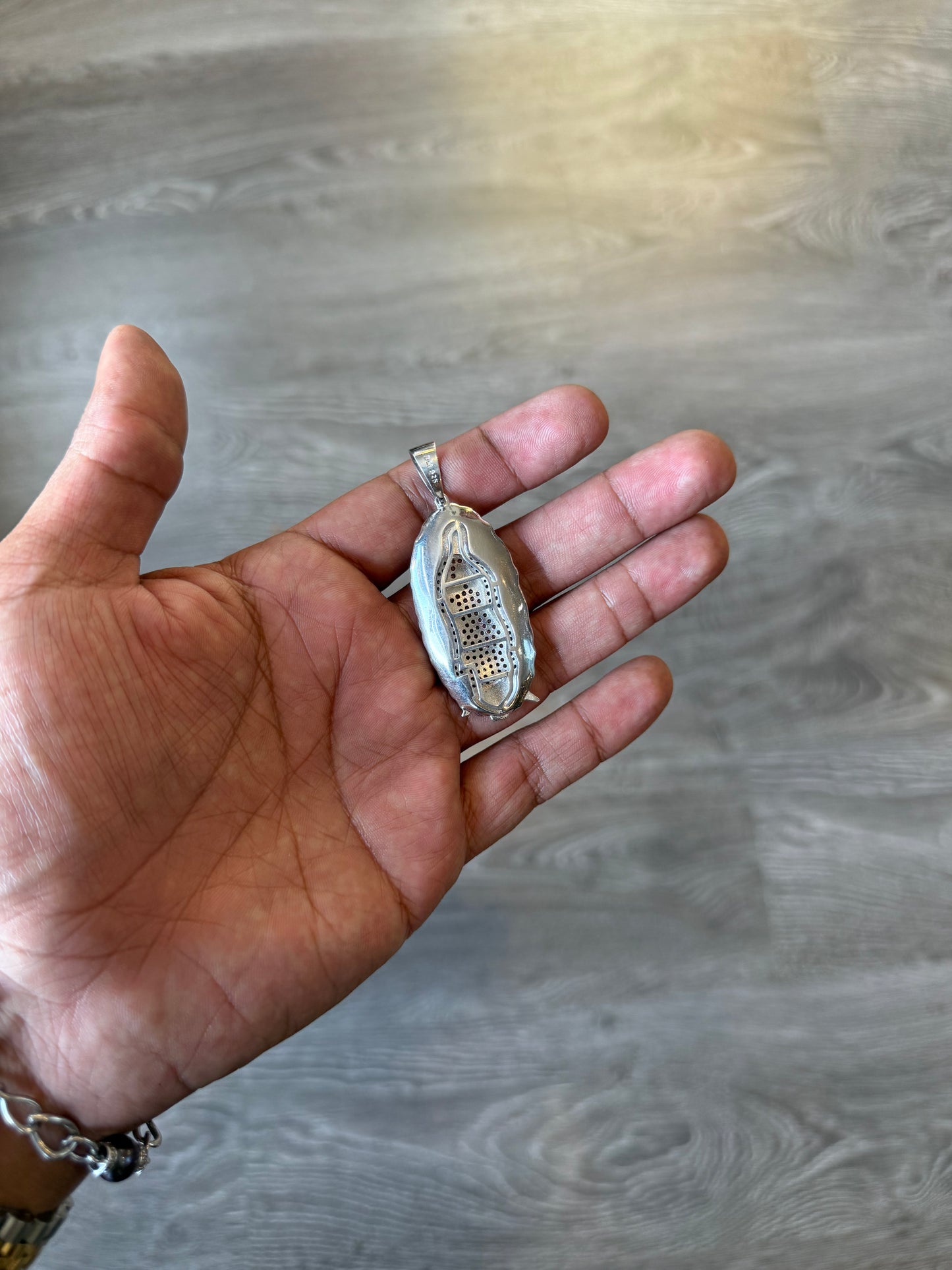 .925 Sterling silver pendant large Virgencita