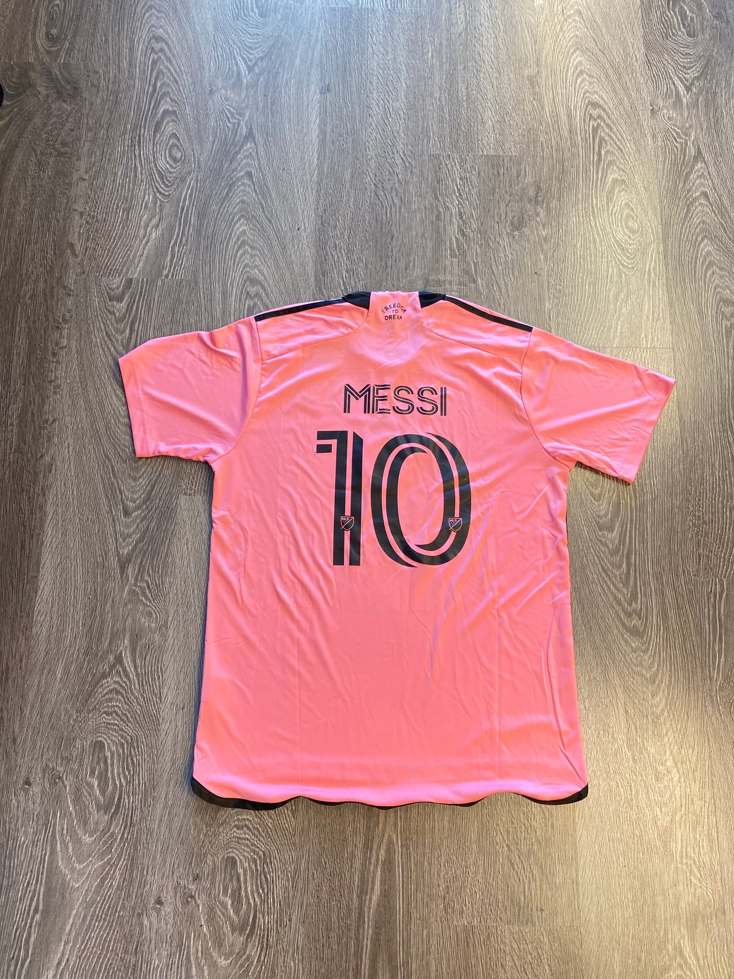 Inter Miami Lionel Messi Pink Soccer Jersey Sz XL