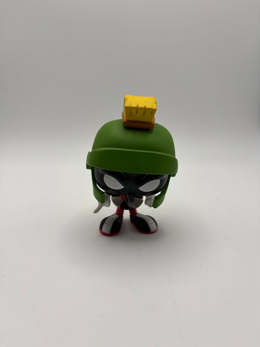 Funko Pop Looney Tunes Marvin the Martian Figure w/ Helmet