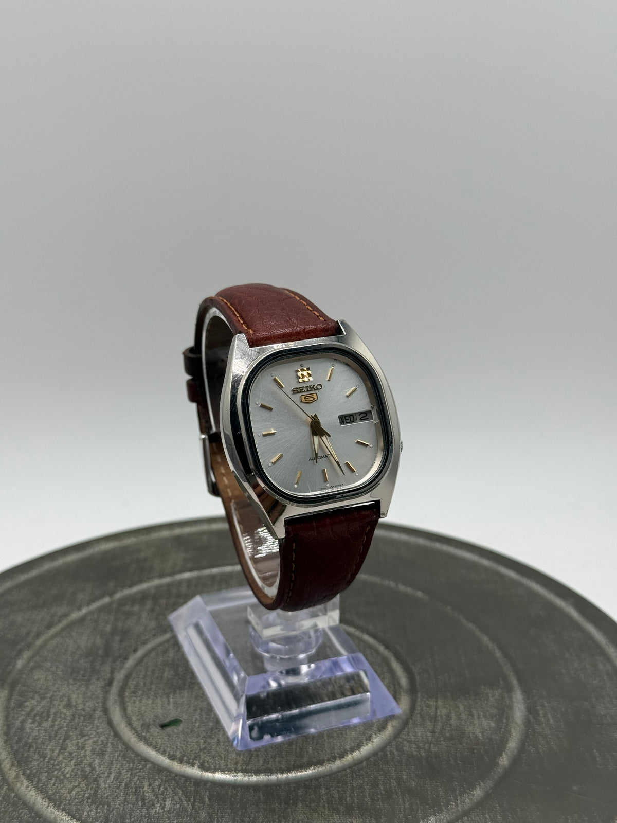 Vintage Seiko 5 Automatic Day-Date Watch Silver Dial Brown Leather Strap