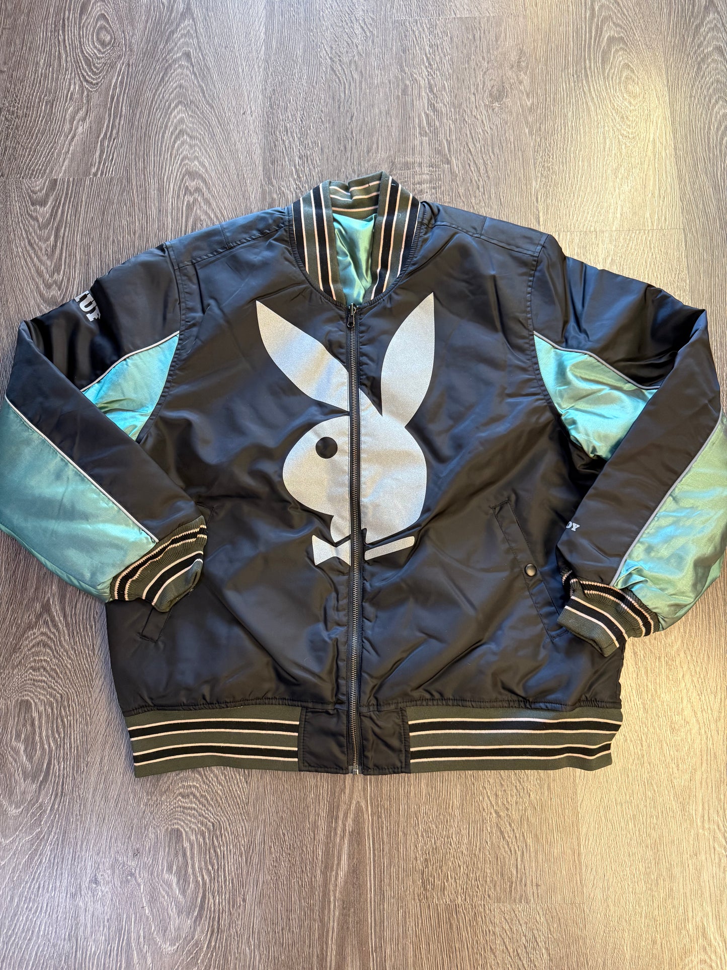 HUF Playboy satin green reversible bomber jacket sz. XL