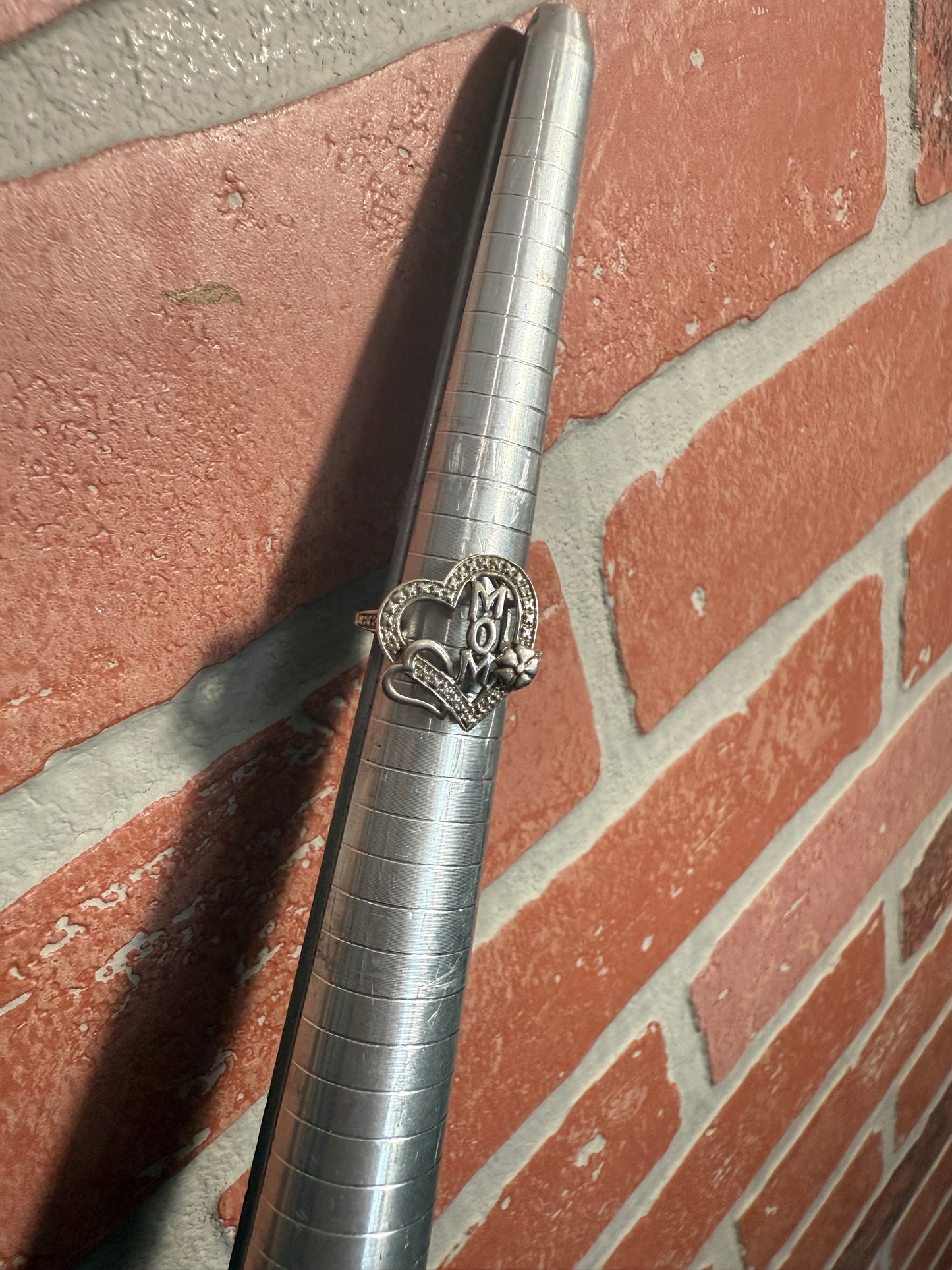 .925 Sterling silver mom heart ring 7”