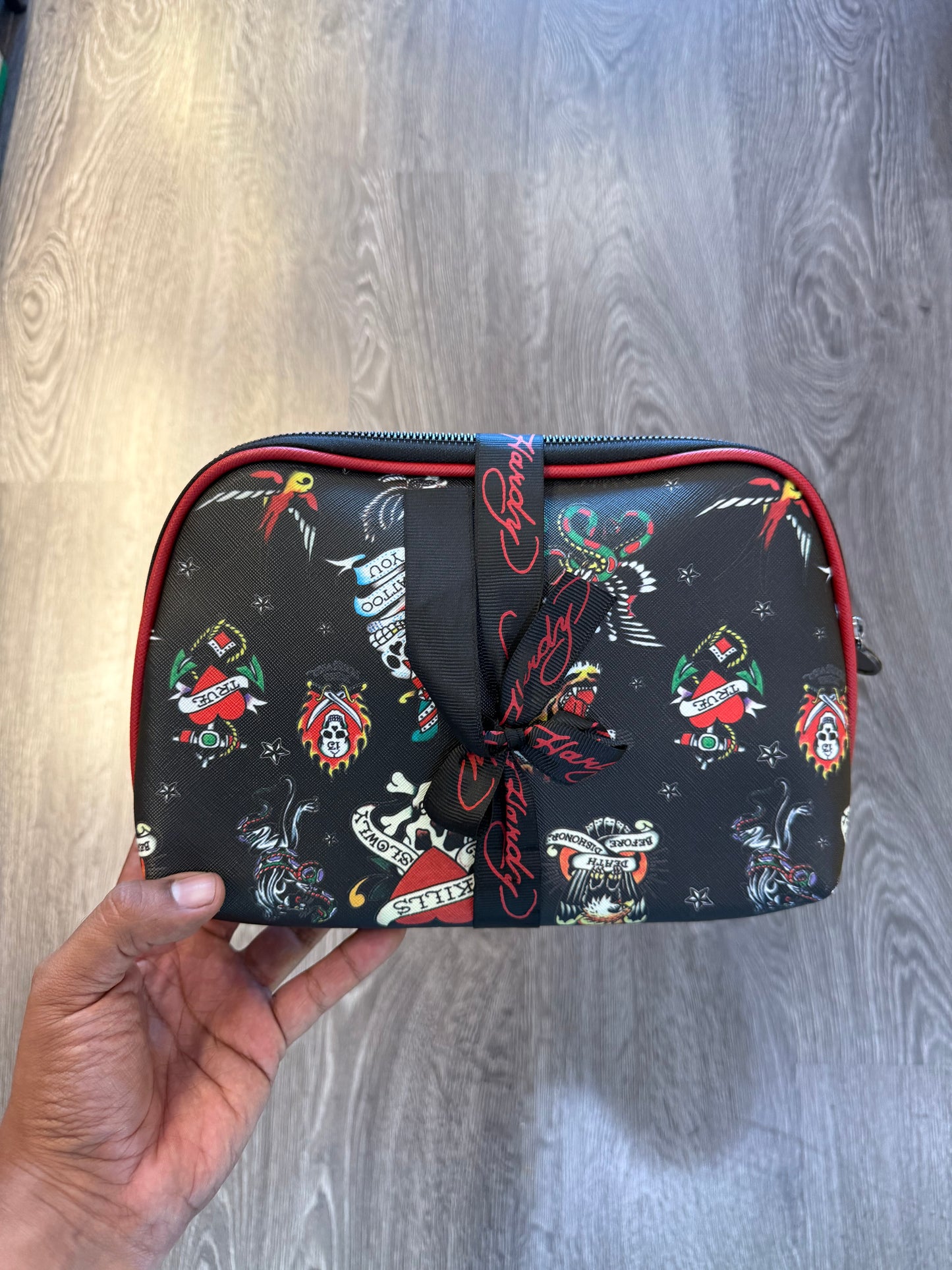 Ed hardy y2k toiletry accessory tattoo bag