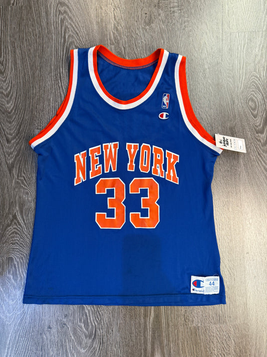 New York knicks Patrick Ewing jersey sz. 44