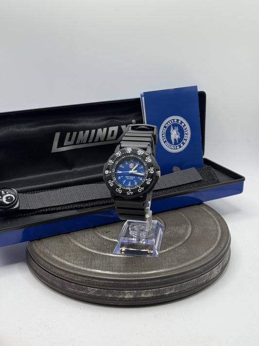 Luminox Navy Seals diver watch