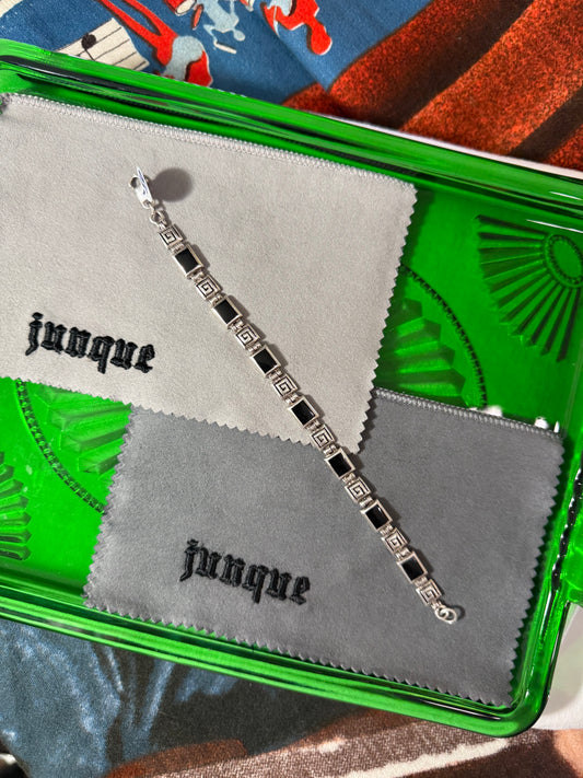 .925 Sterling Silver onyx bracelet 8”