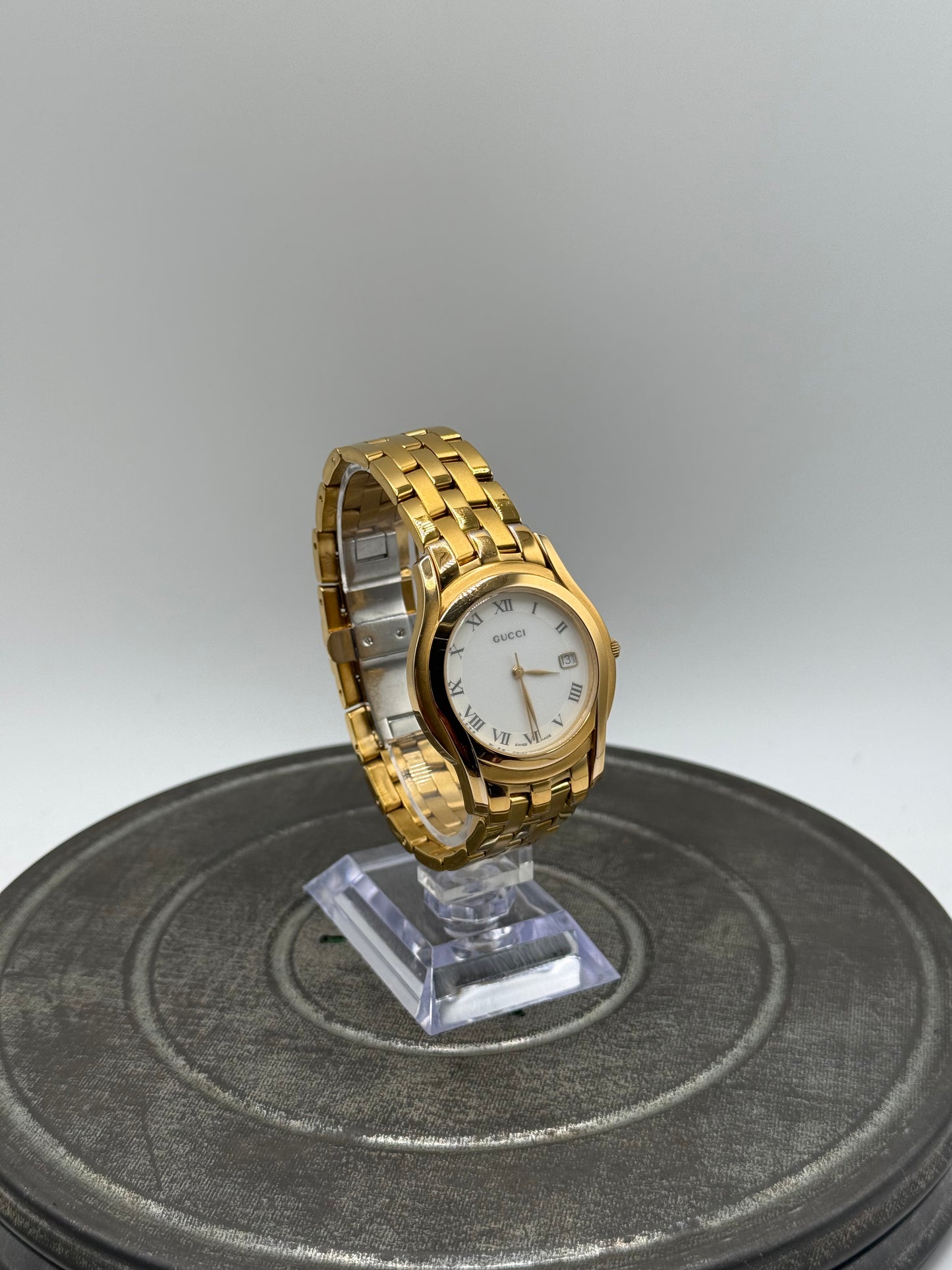 Vintage Gucci gold tone watch