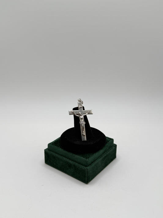 .925 Sterling Silver Crucifix Pendant