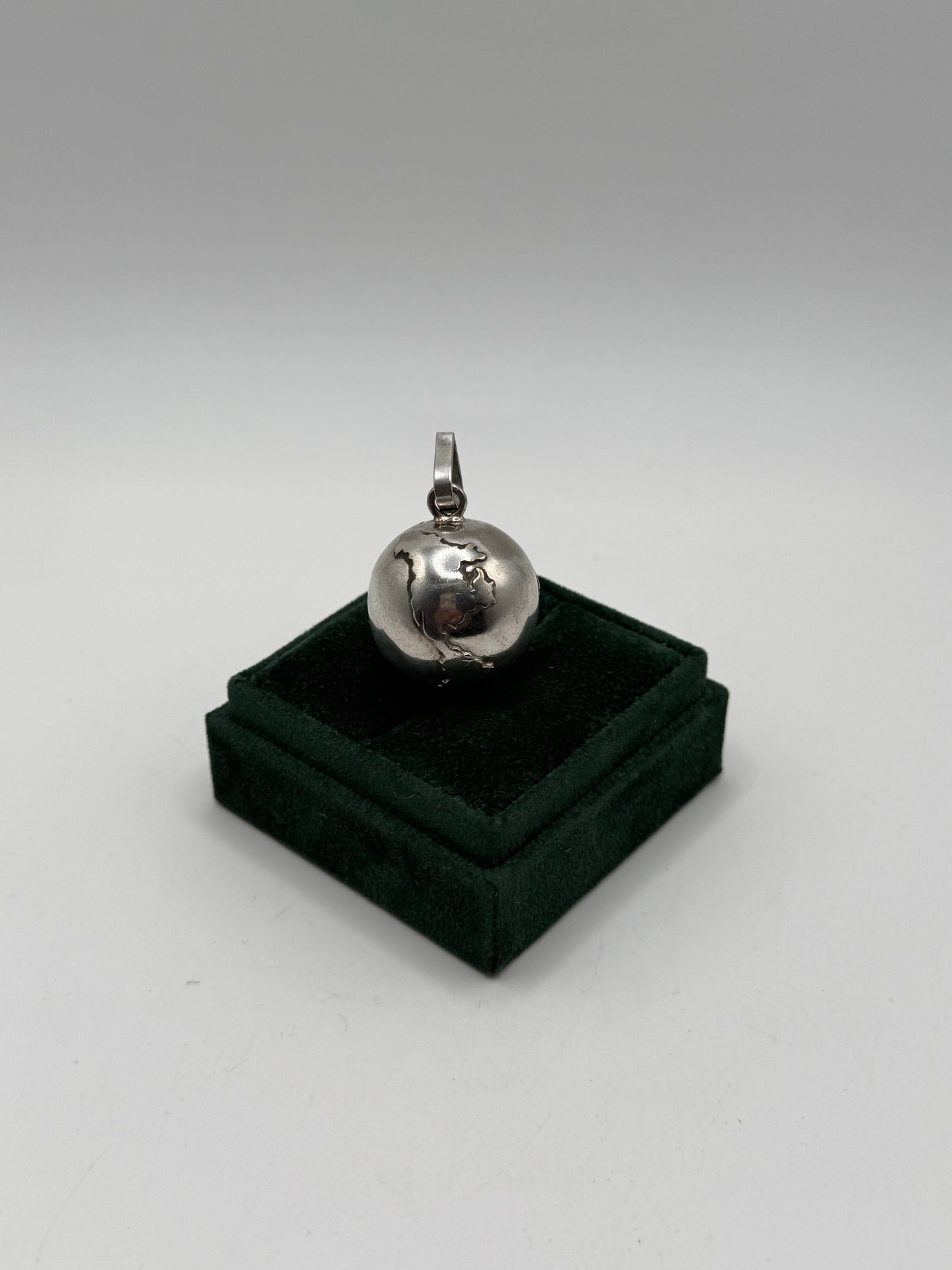 .925 Sterling Silver Globe Earth Pendant