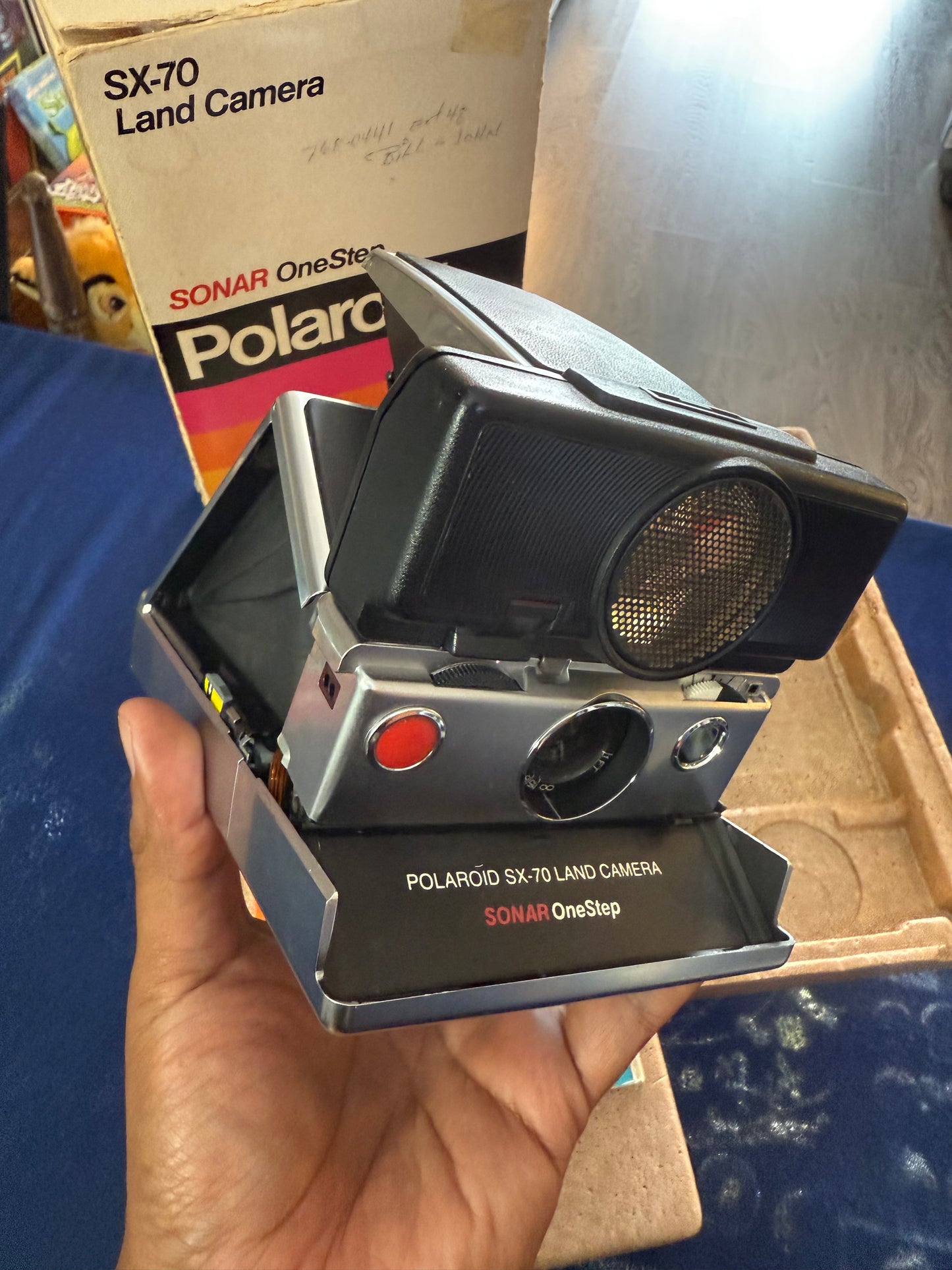 Polaroid OneStep sx-70 land camera