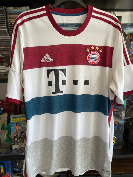 Bayern Munich Soccer jersey xl