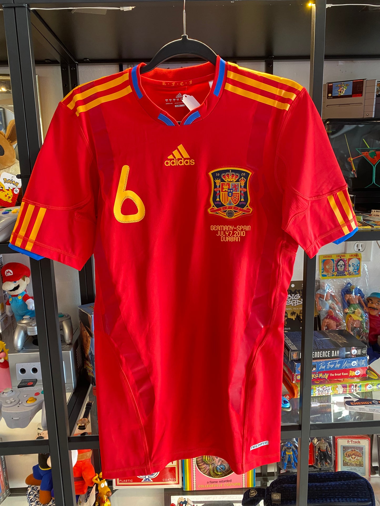 Adidas Spain 2010 Iniesta Jersey Sz Medium