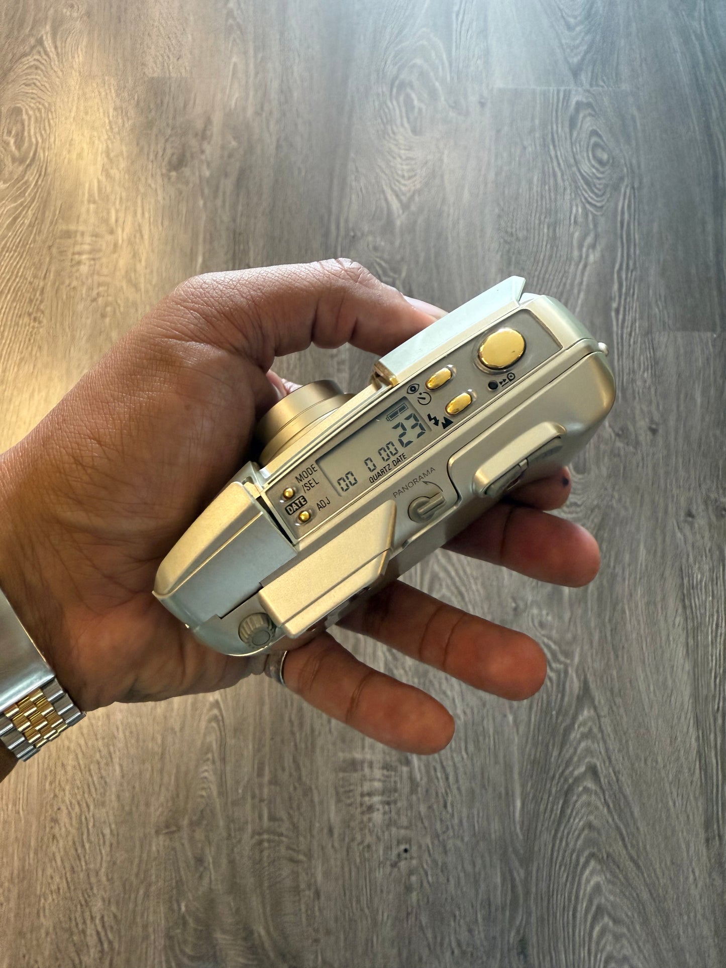 Nikon zoom 130 point and shoot film camera